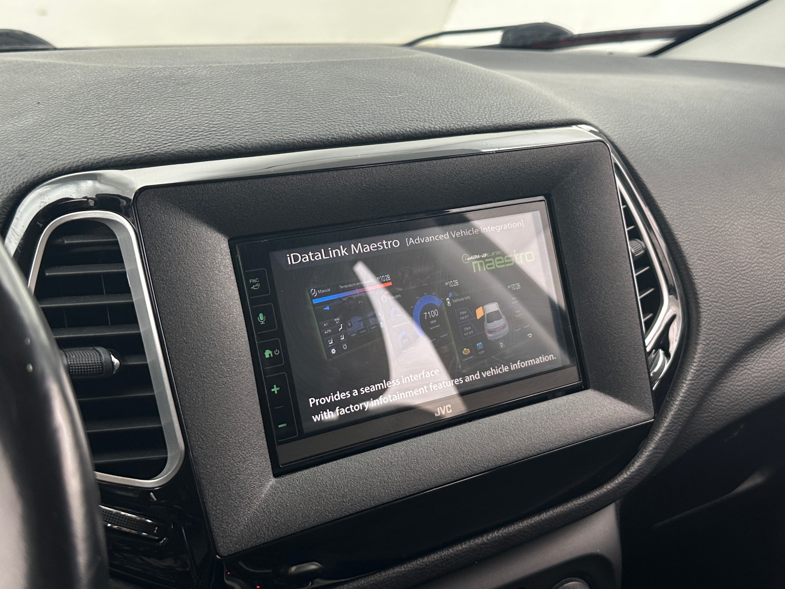 Thumbnail: 2020 Jeep Compass - 4