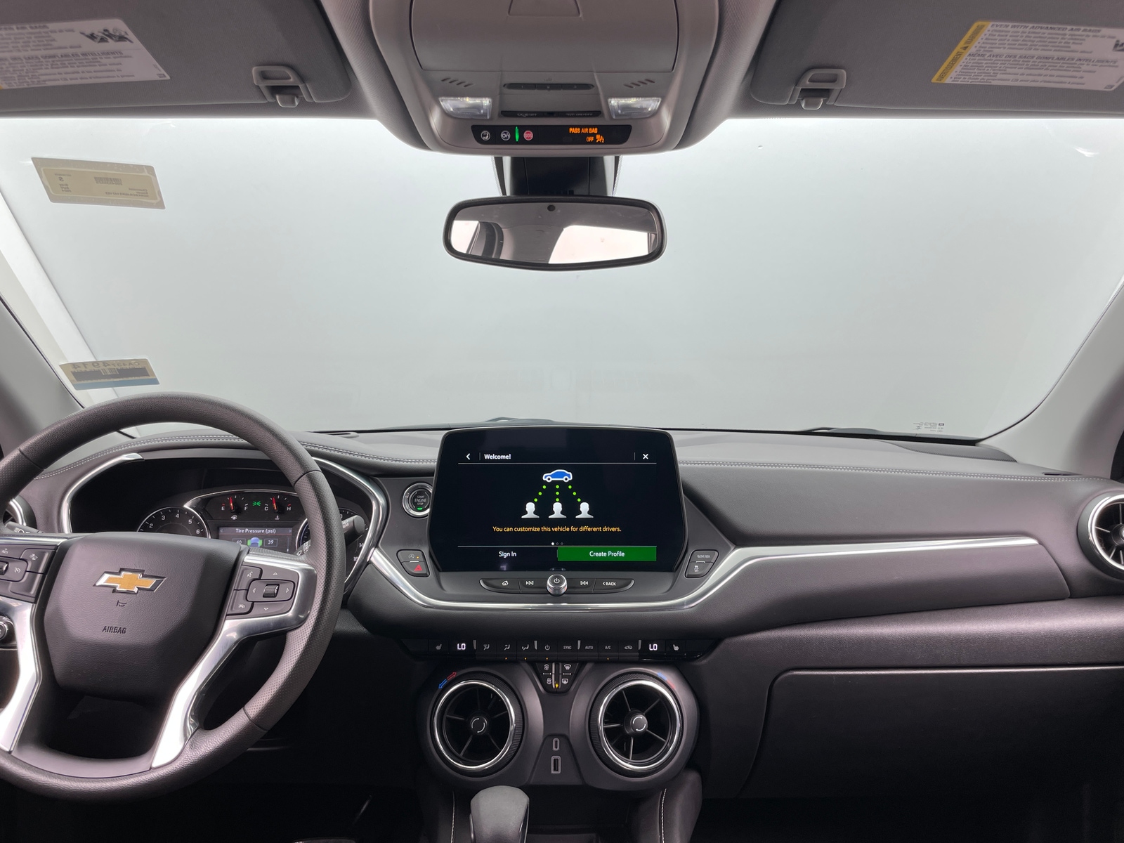 Thumbnail: 2024 Chevrolet Blazer - 3