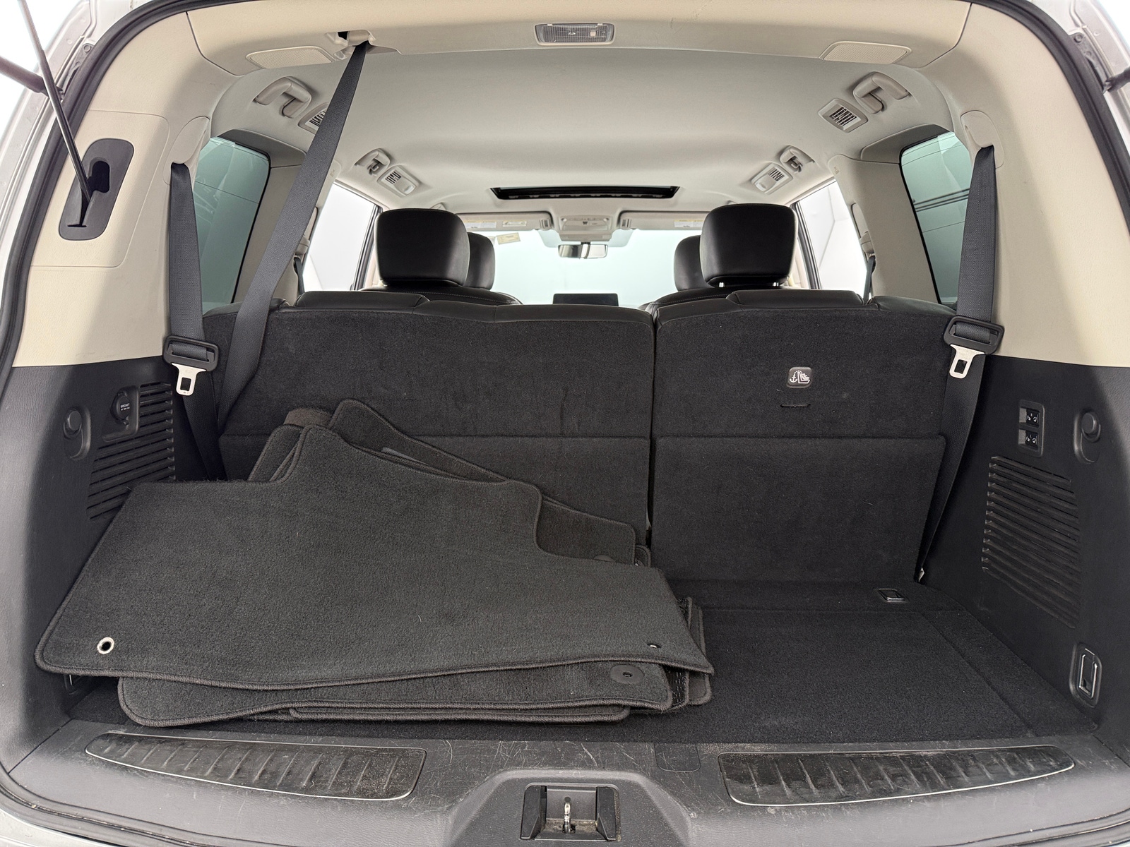 Thumbnail: 2023 INFINITI QX80 - 6