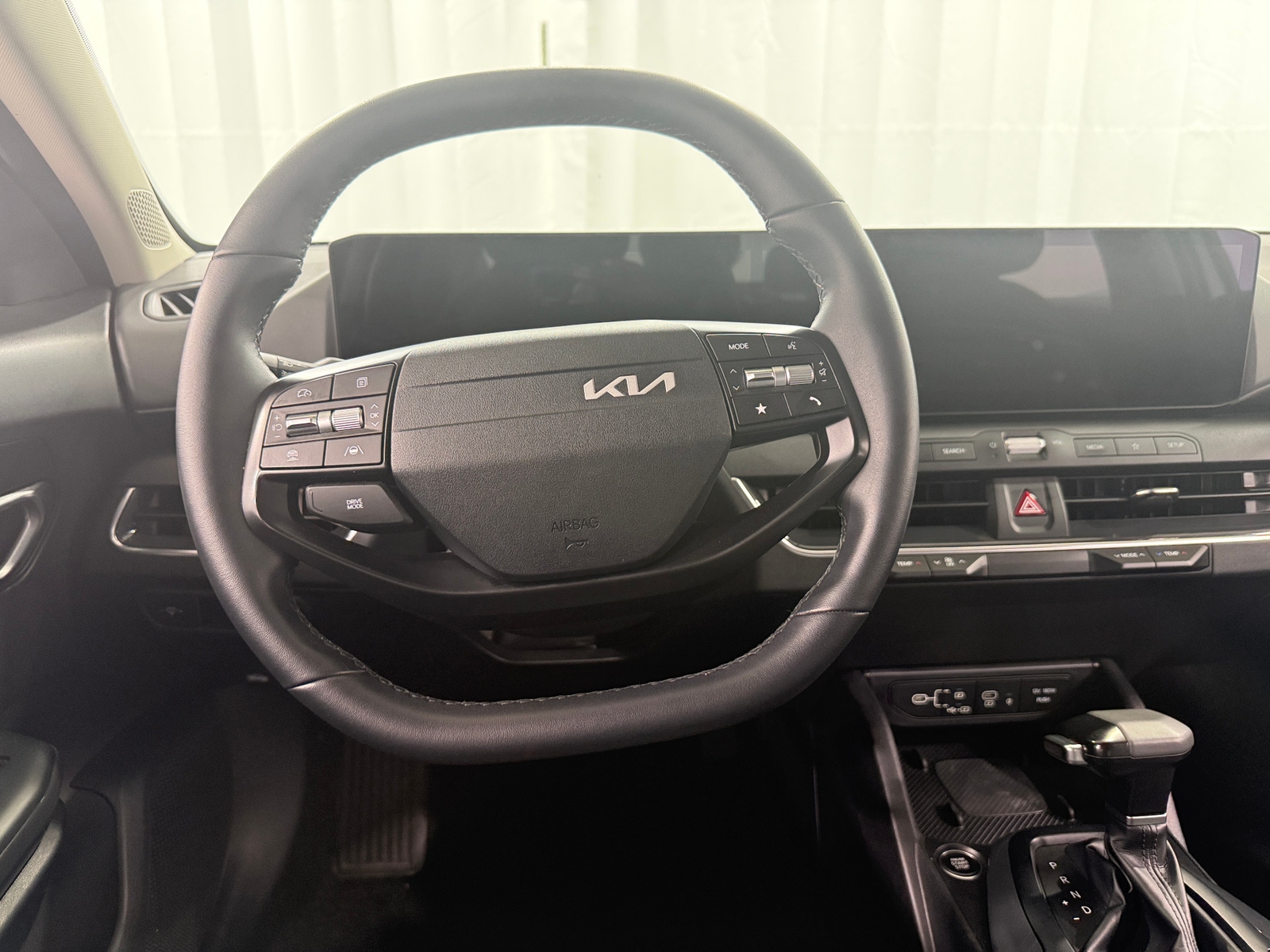 Thumbnail: 2025 Kia K4 - 5