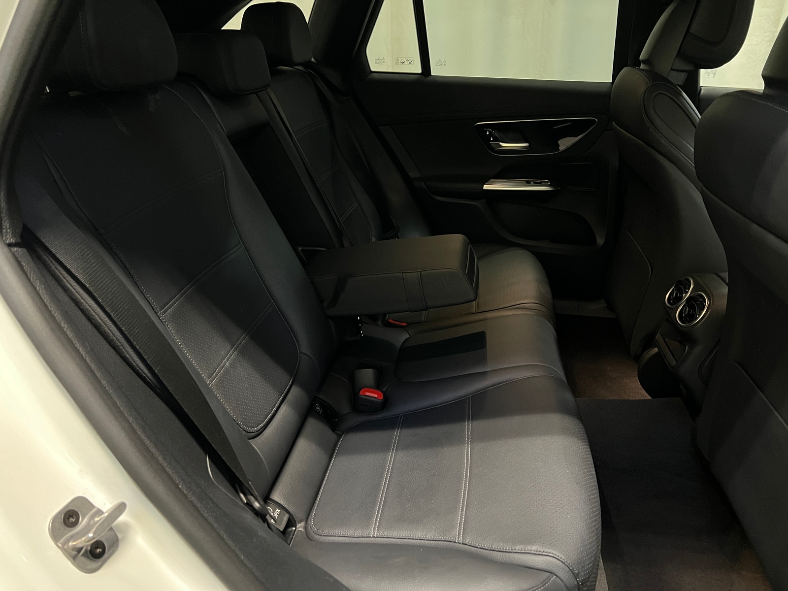 Thumbnail: 2024 Mercedes-Benz GLC - 5