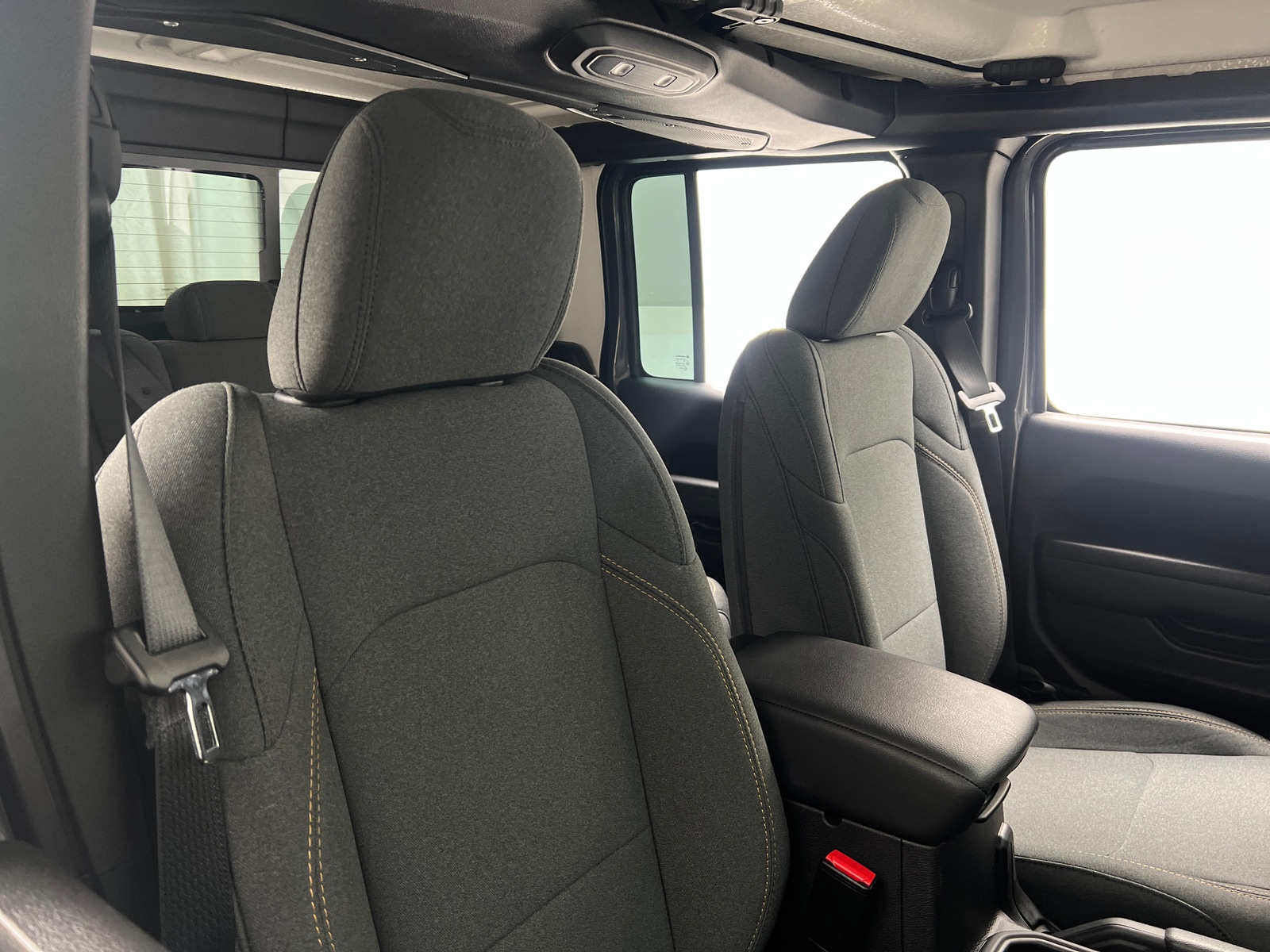 Thumbnail: 2025 Jeep Gladiator - 2