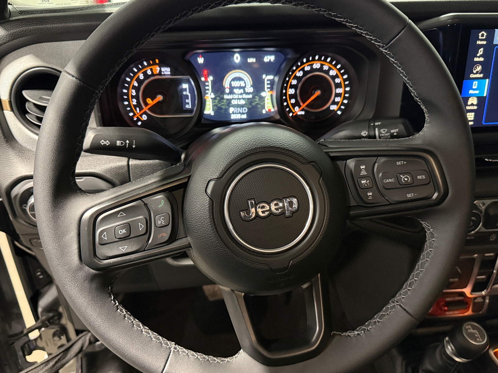 Thumbnail: 2025 Jeep Gladiator - 5