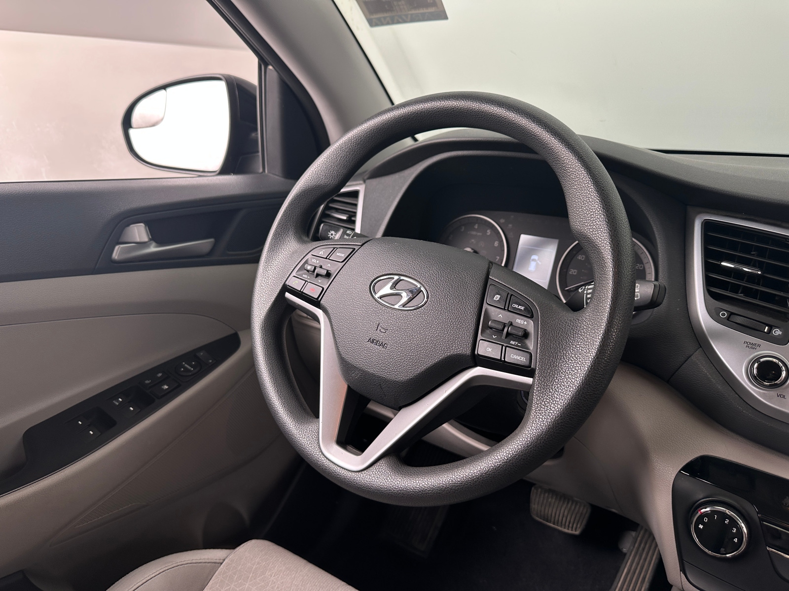 Thumbnail: 2018 Hyundai Tucson - 5