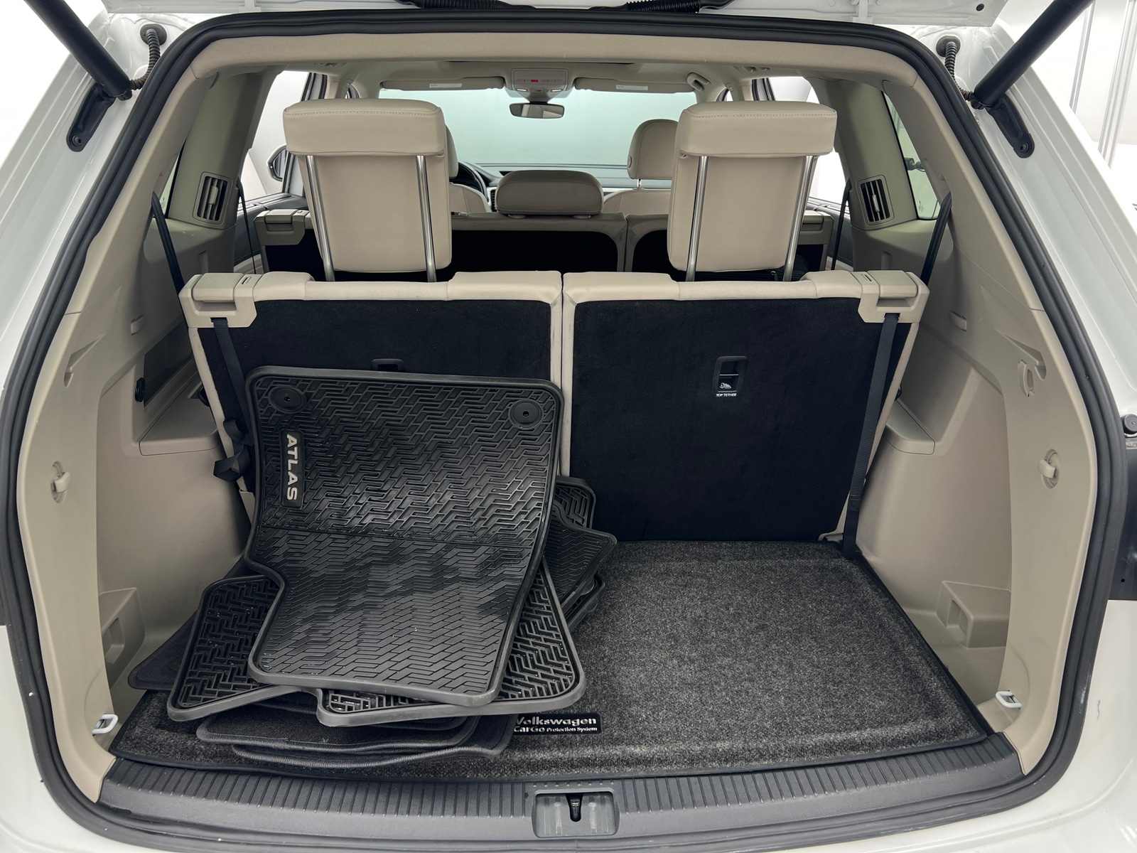 Thumbnail: 2018 Volkswagen Atlas - 6