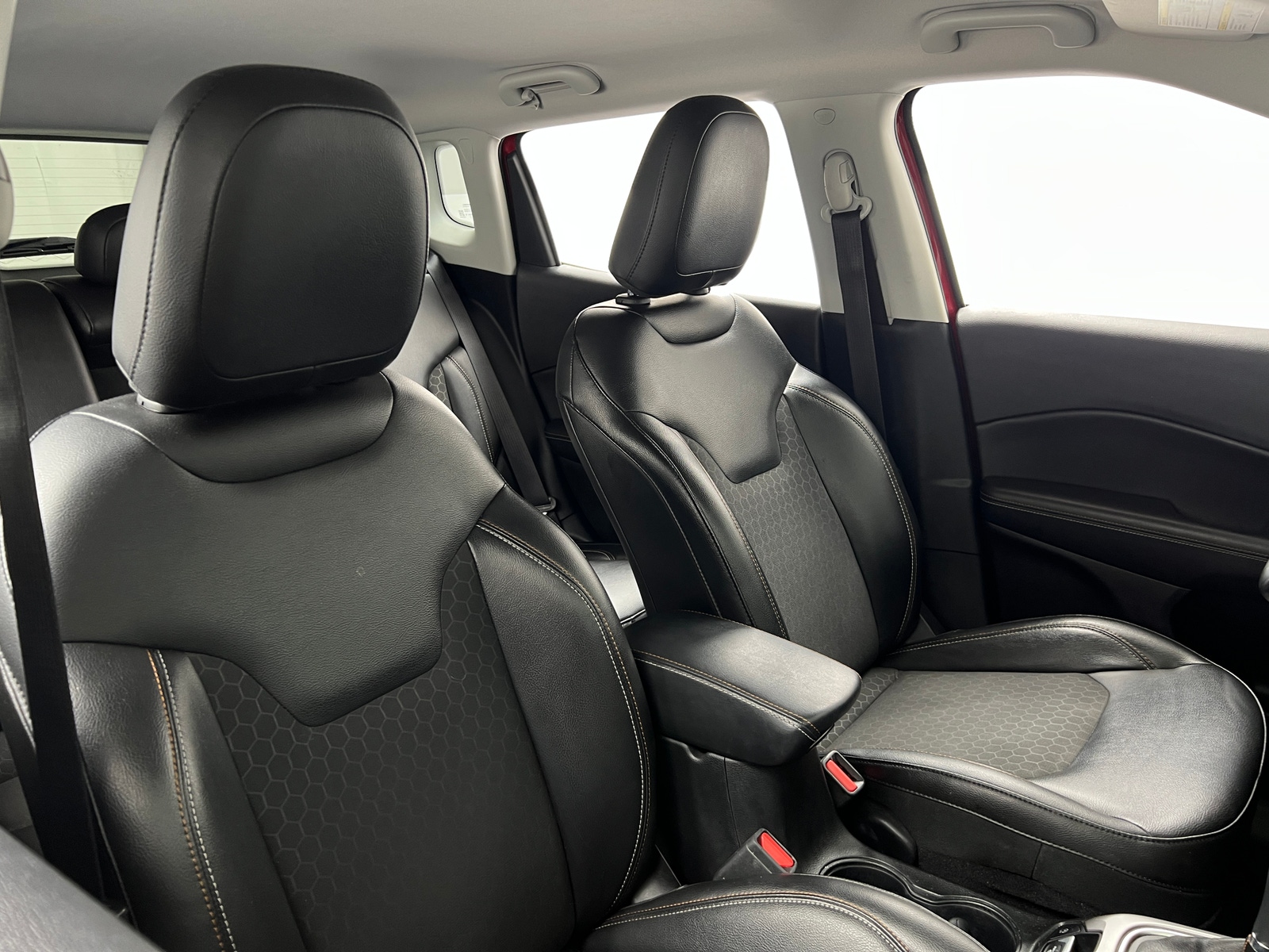 Thumbnail: 2018 Jeep Compass - 2