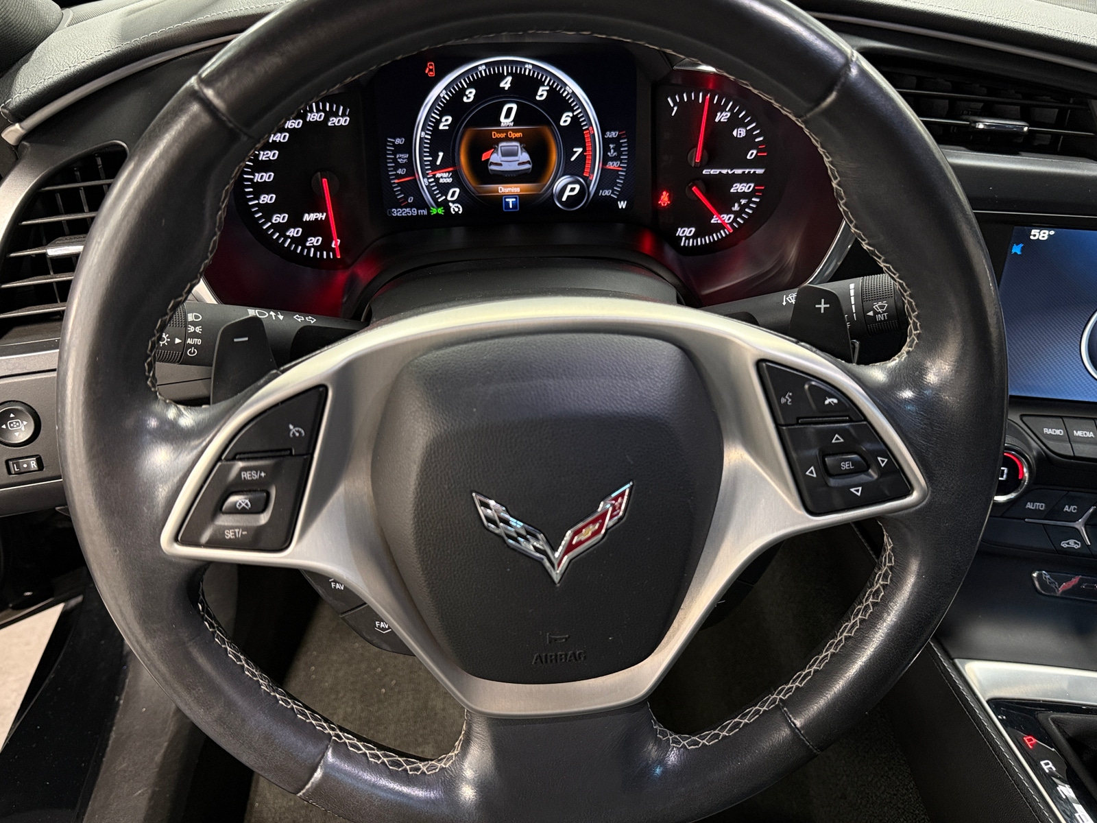 Thumbnail: 2014 Chevrolet Corvette - 3