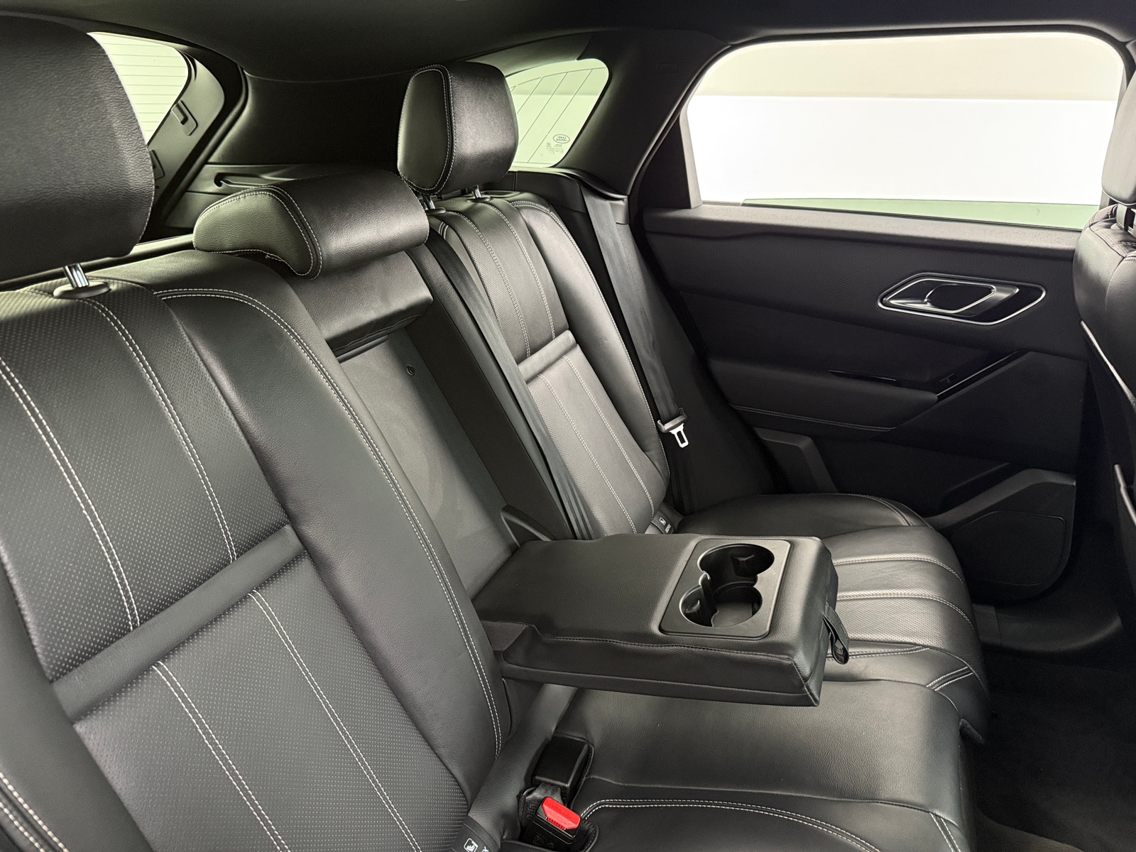 Thumbnail: 2023 Land Rover Range Rover Velar - 5