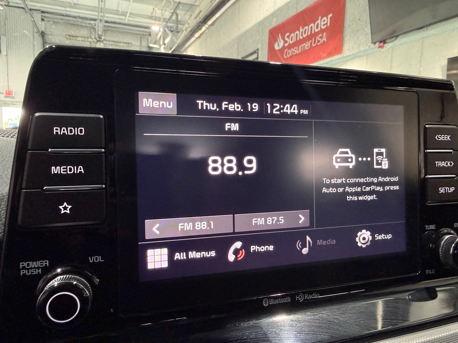 Thumbnail: 2023 Kia Seltos - 4