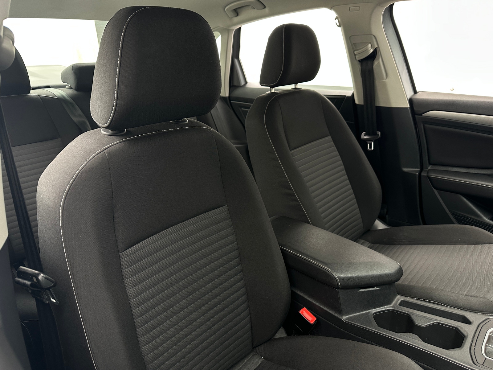 Thumbnail: 2024 Volkswagen Jetta - 2