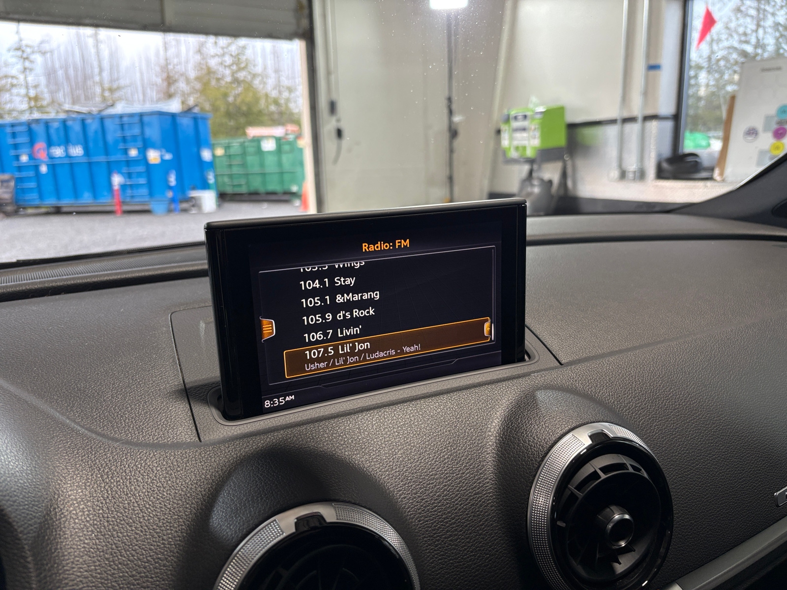 Thumbnail: 2017 Audi A3 e-tron - 3