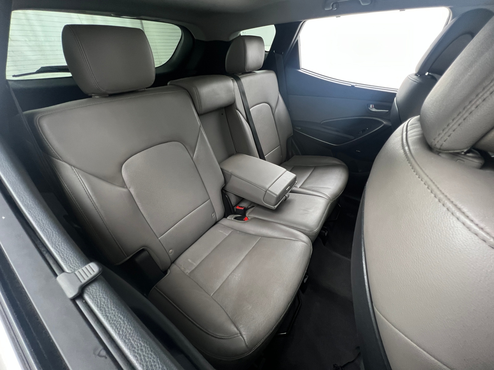 Thumbnail: 2017 Hyundai Santa Fe - 5