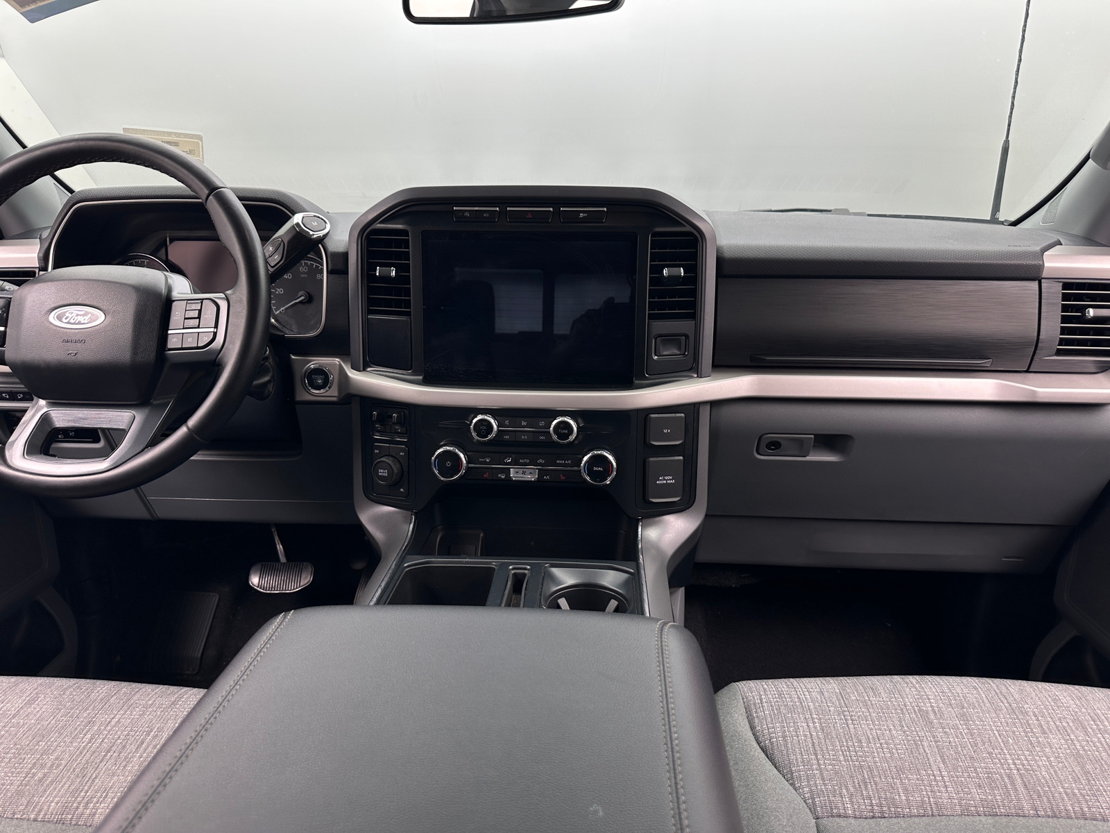 Thumbnail: 2023 Ford Econoline - 3