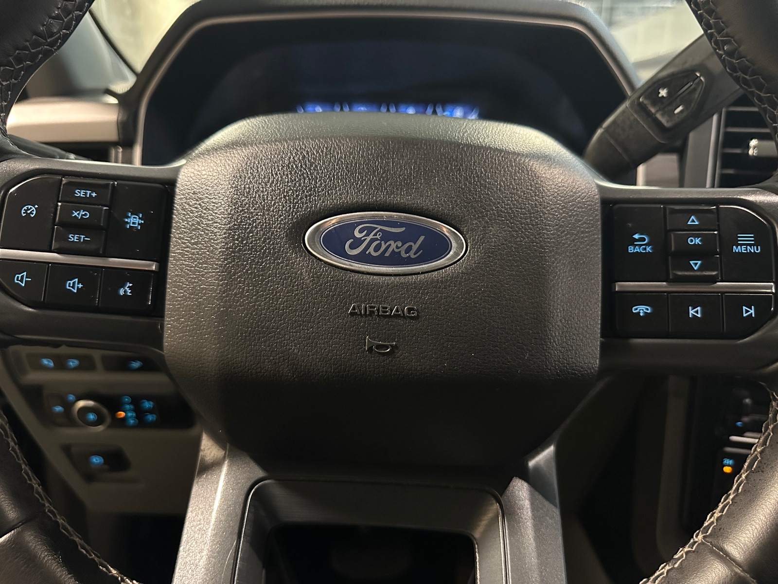 Thumbnail: 2023 Ford Econoline - 5