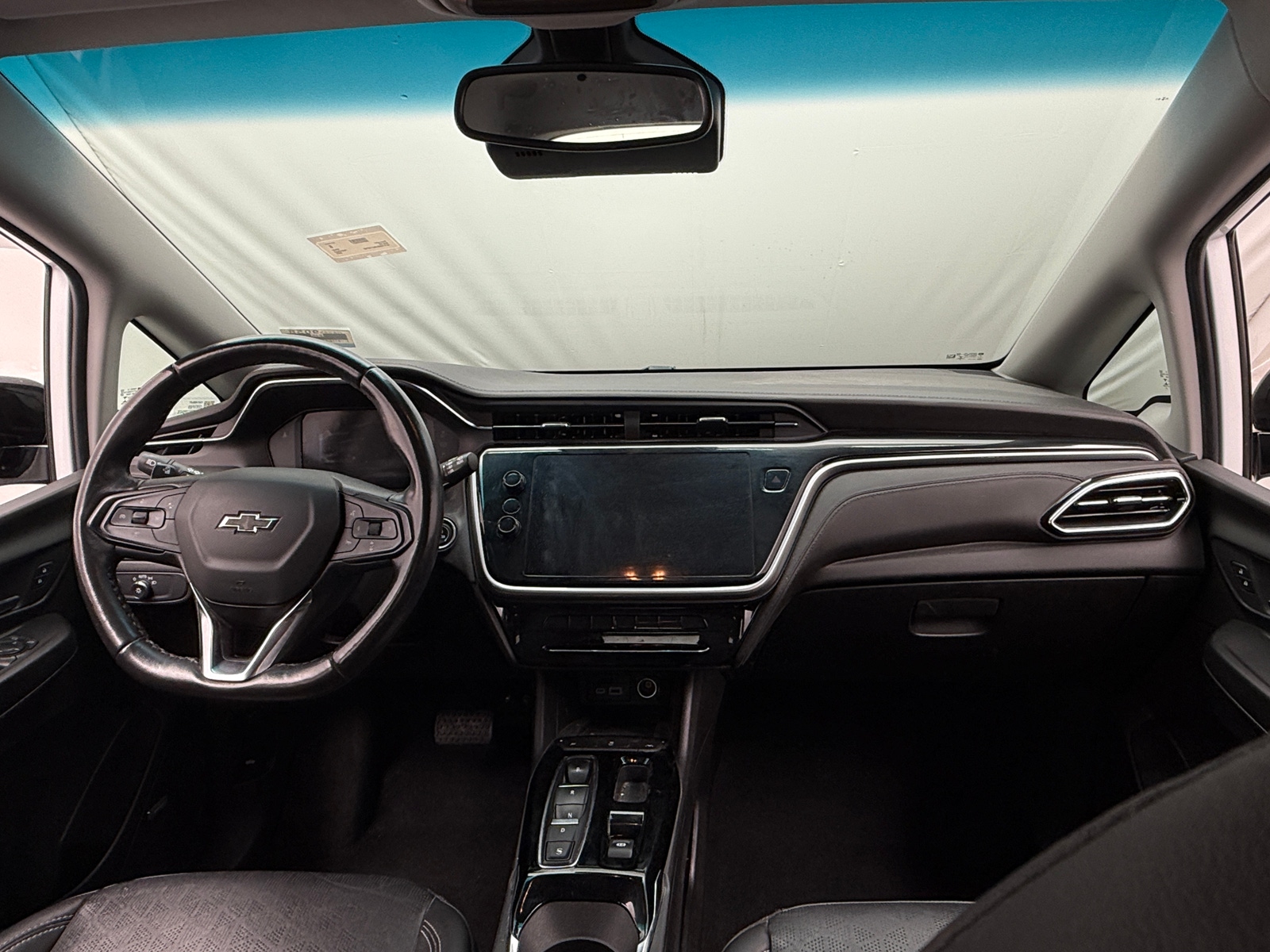 Thumbnail: 2022 Chevrolet Bolt EV - 2