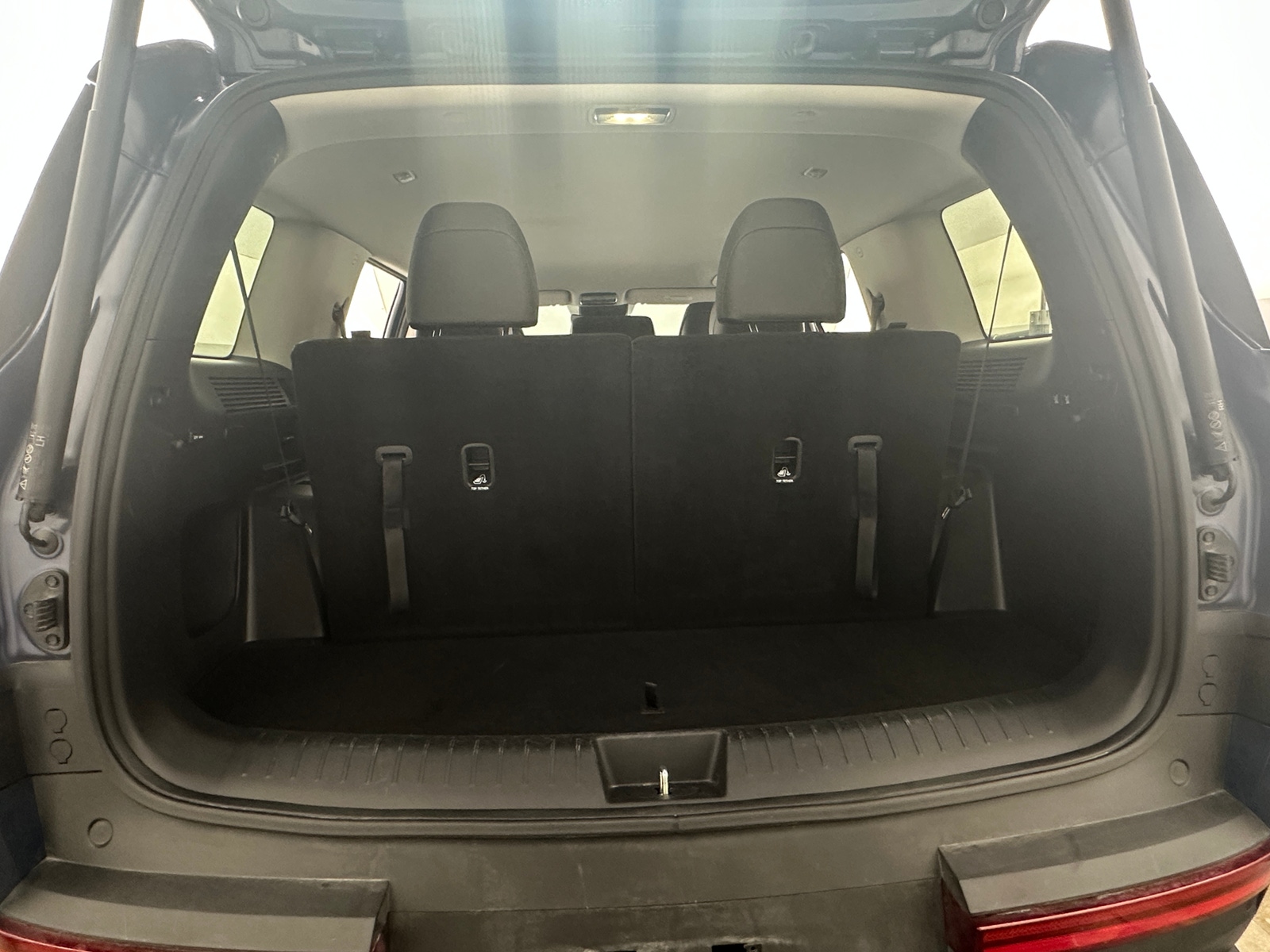 Thumbnail: 2025 Hyundai Santa Fe - 6