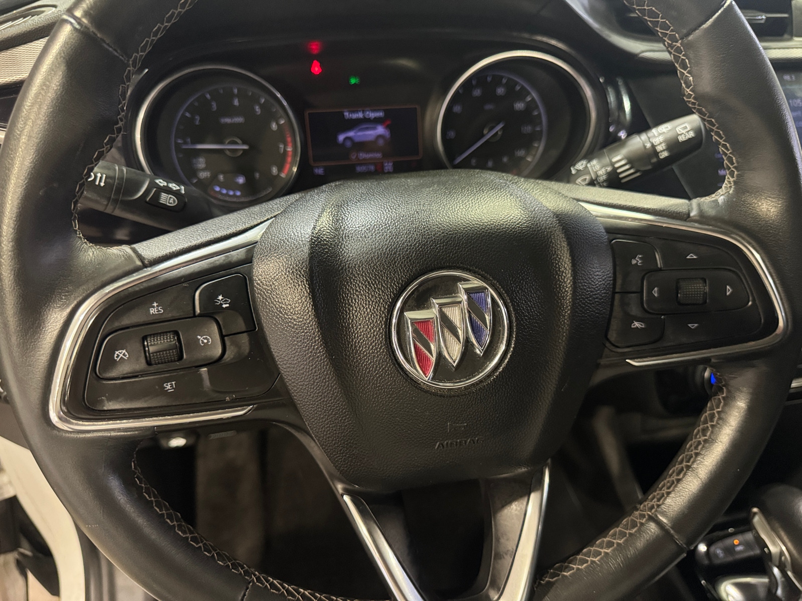 Thumbnail: 2022 Buick Encore GX - 4