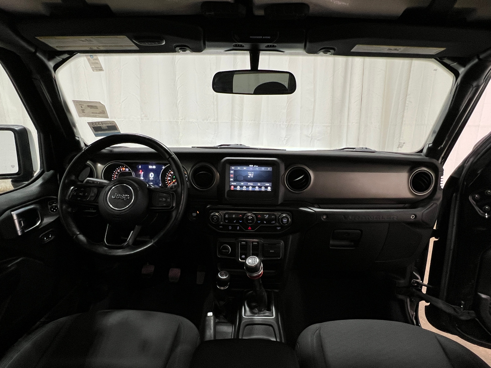 Thumbnail: 2020 Jeep Wrangler - 3