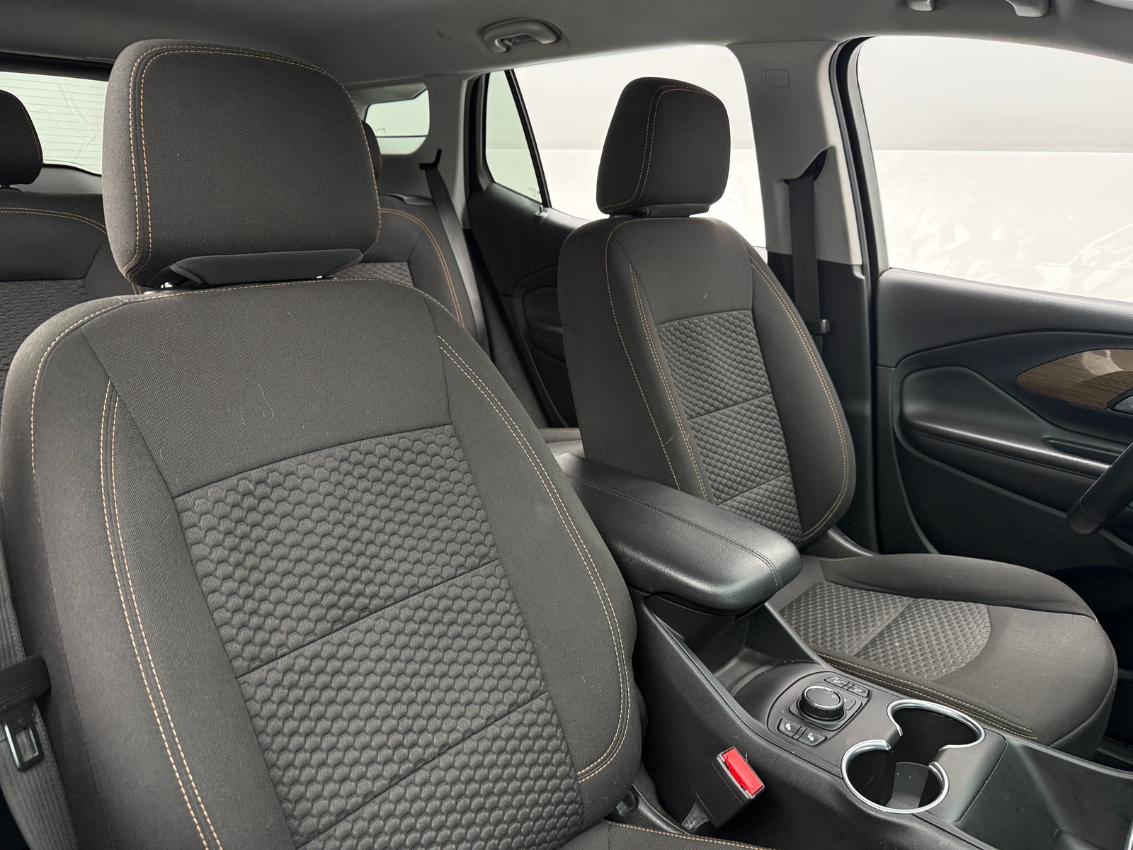 Thumbnail: 2021 GMC Terrain - 2