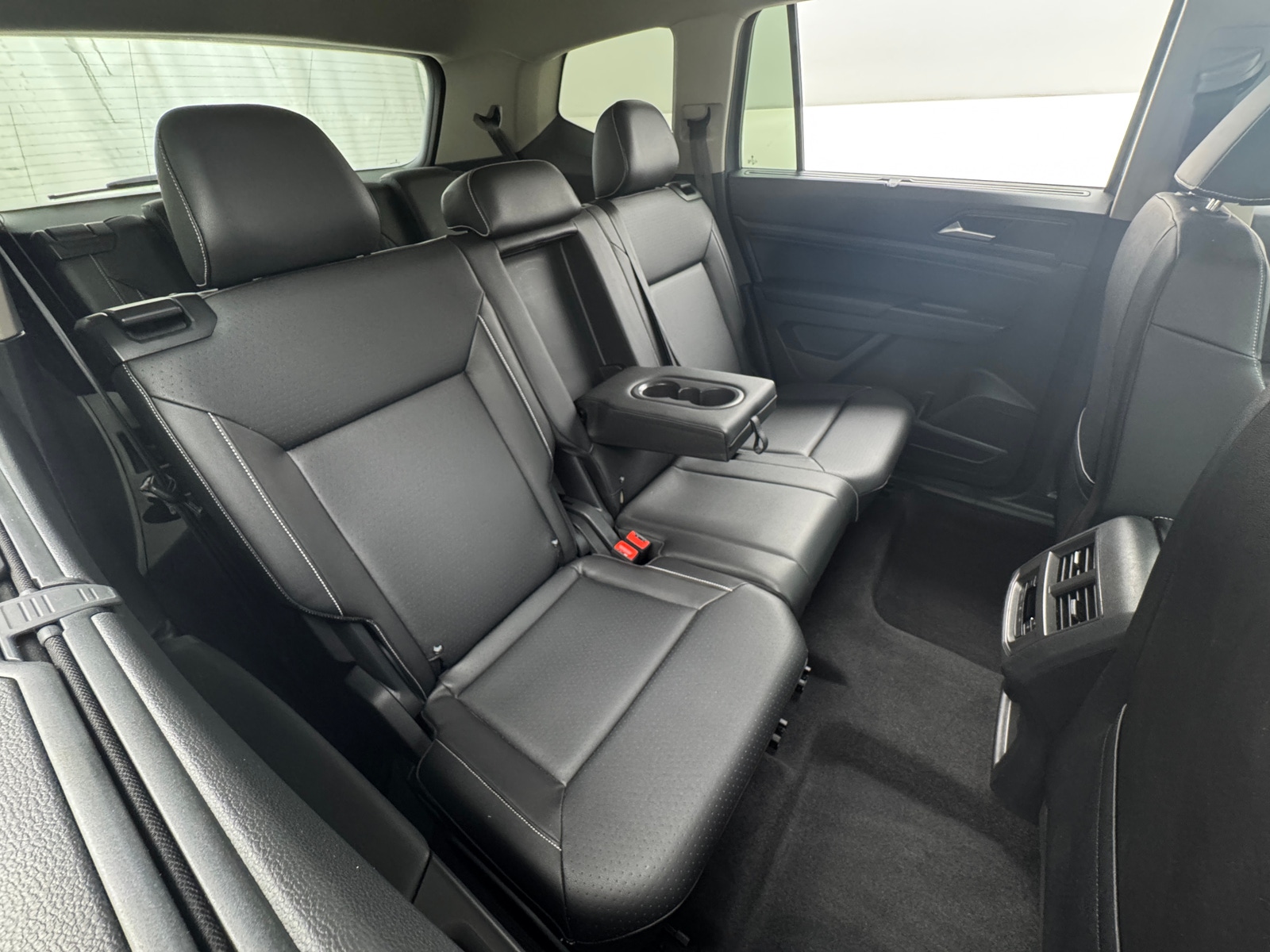 Thumbnail: 2021 Volkswagen Atlas - 5