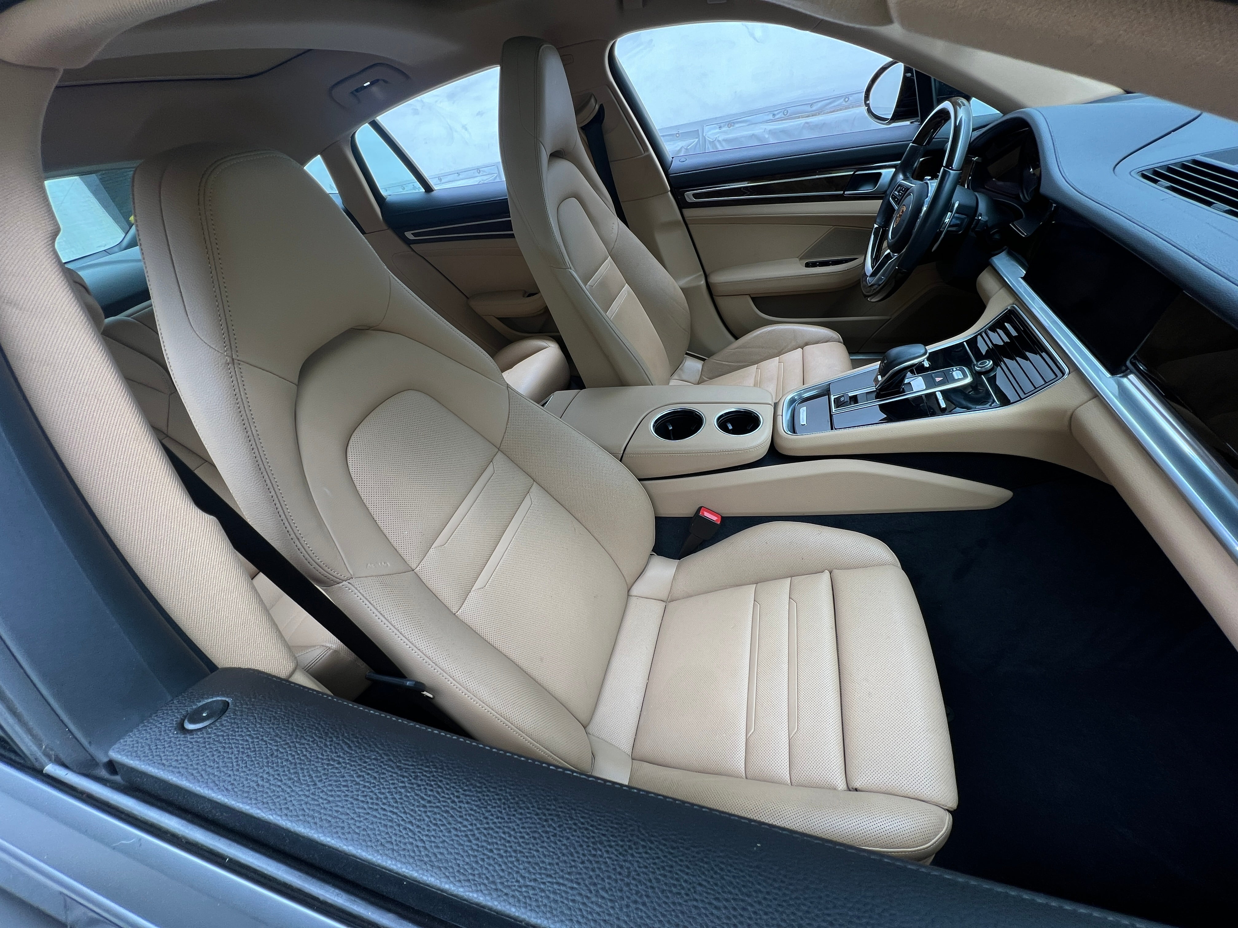 2018 Porsche Panamera