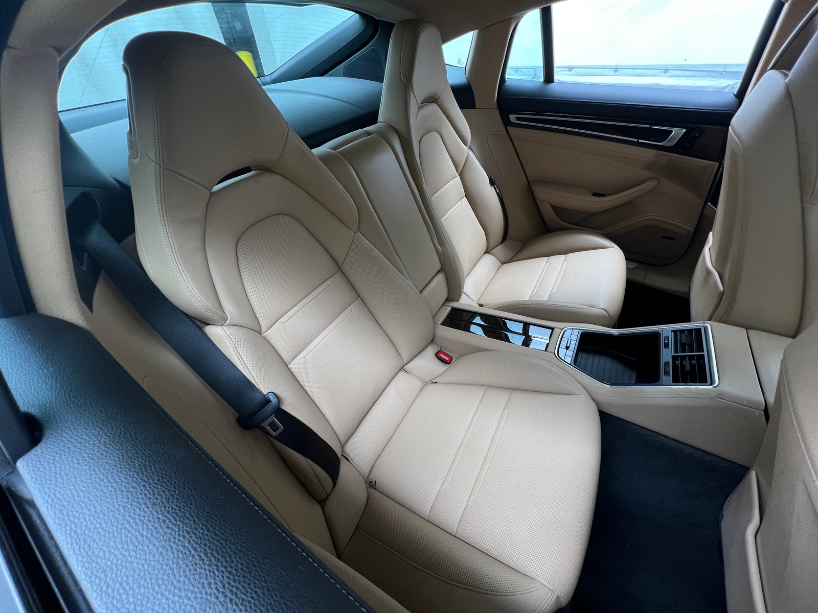 Thumbnail: 2018 Porsche Panamera - 5