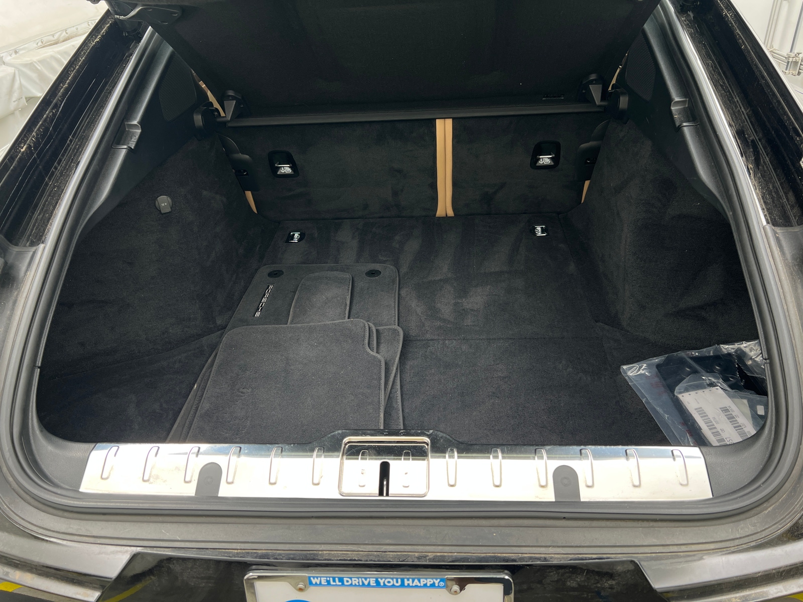 Thumbnail: 2018 Porsche Panamera - 6