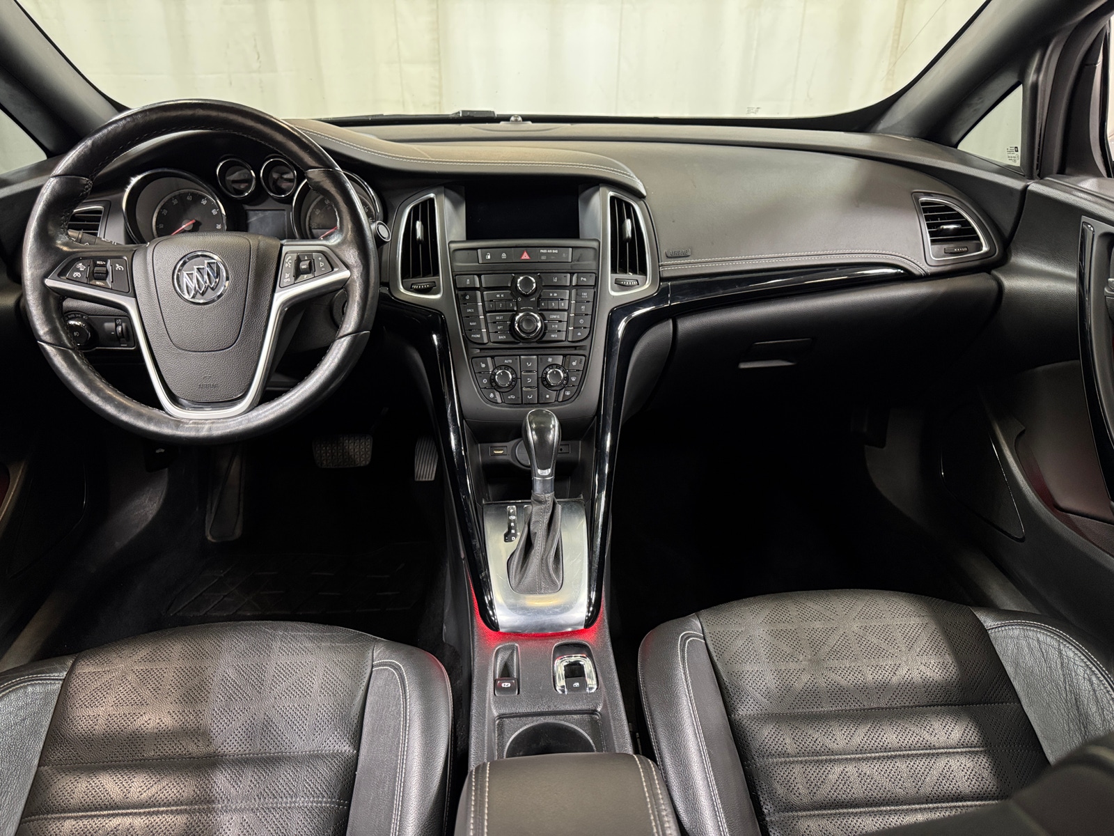 Thumbnail: 2019 Buick Cascada - 2