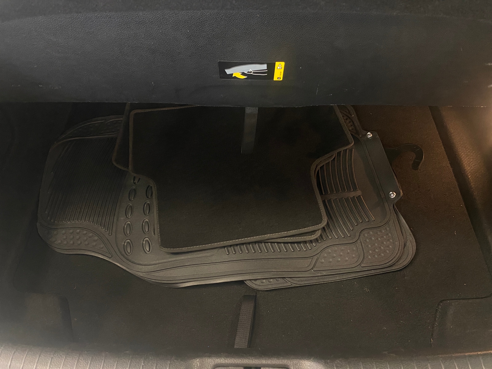 Thumbnail: 2019 Buick Cascada - 6