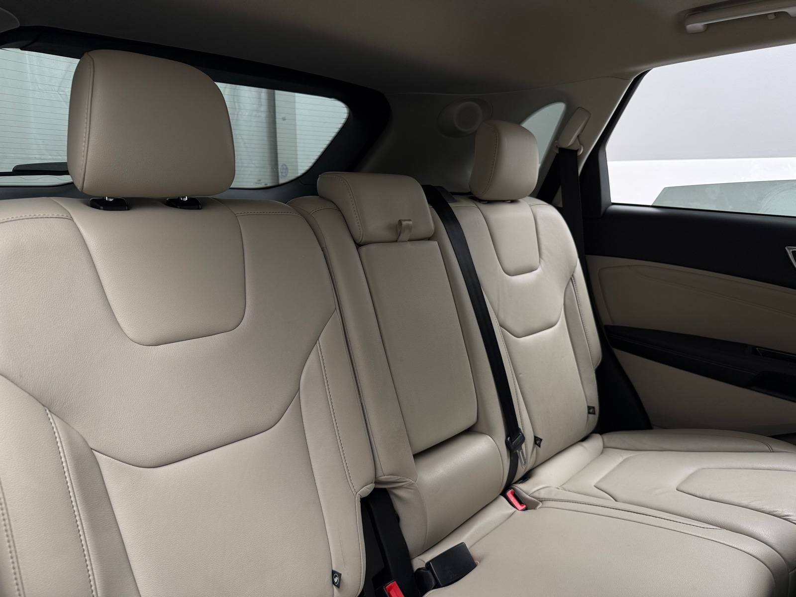 Thumbnail: 2018 Ford Edge - 5