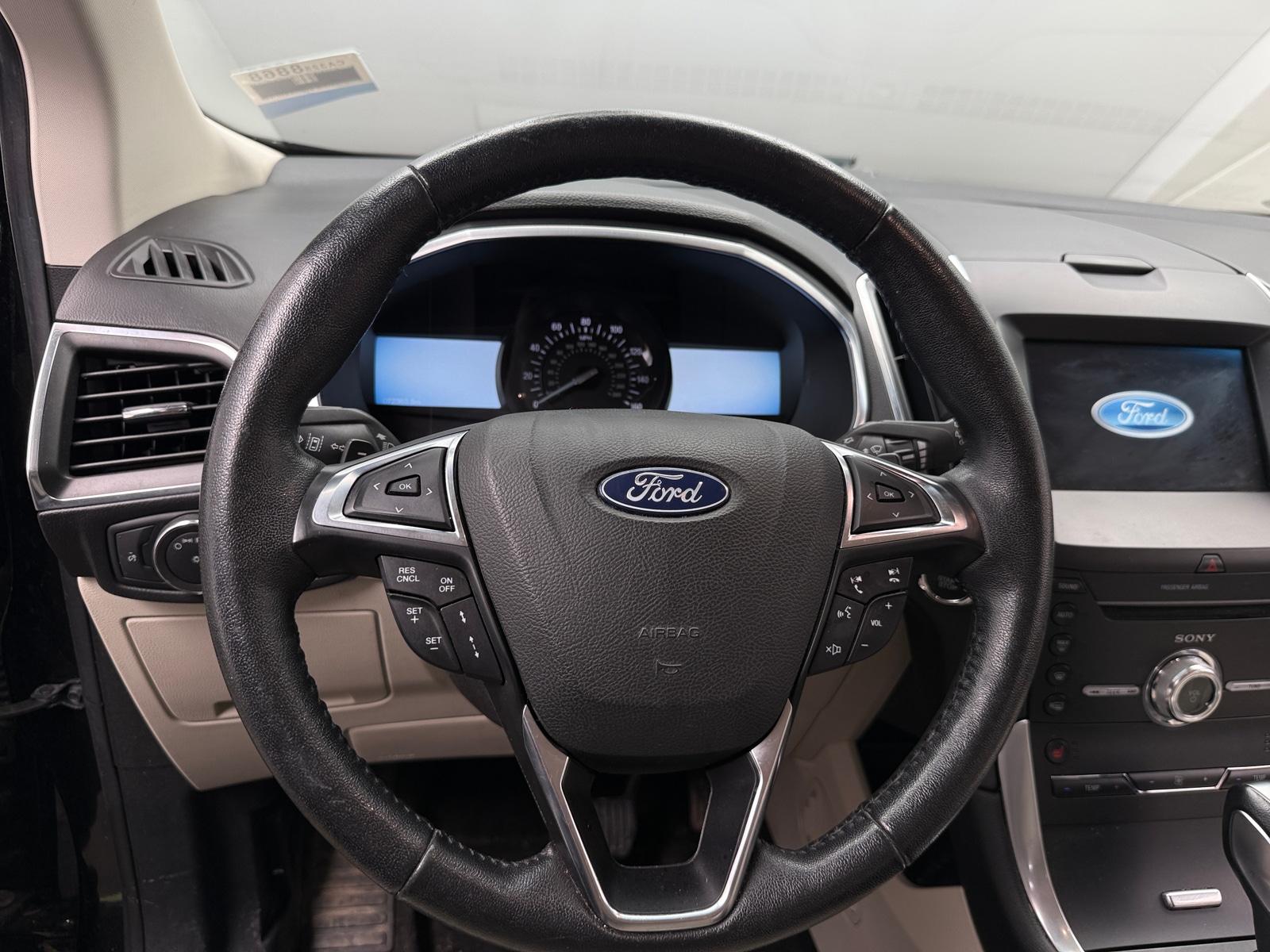 Thumbnail: 2018 Ford Edge - 4