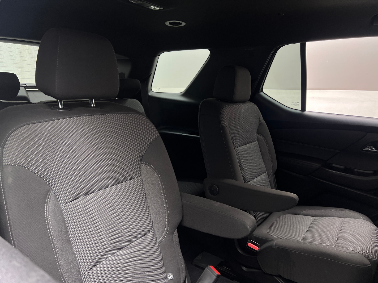 Thumbnail: 2023 Chevrolet Traverse - 6