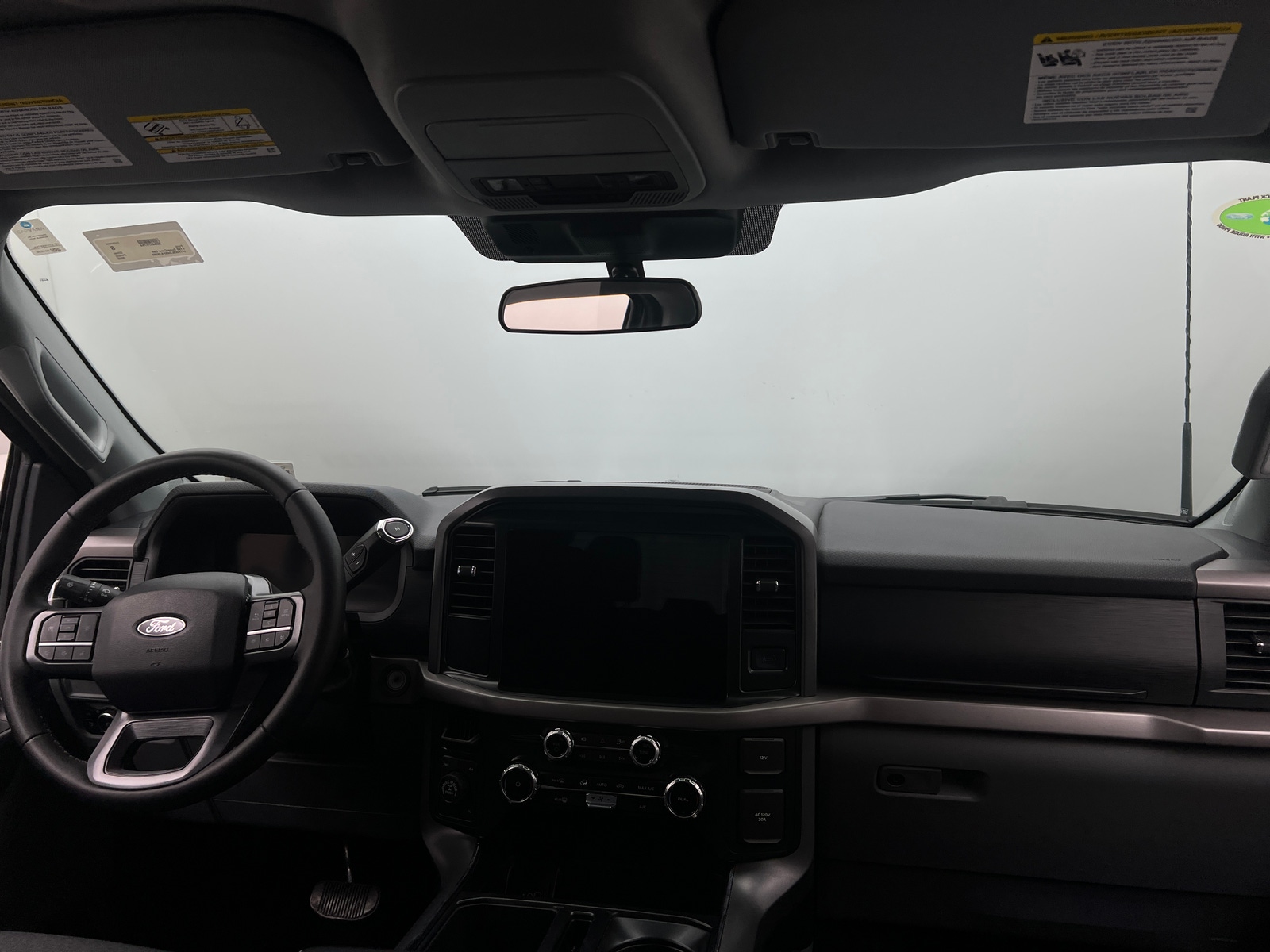 Thumbnail: 2025 Ford Econoline - 3