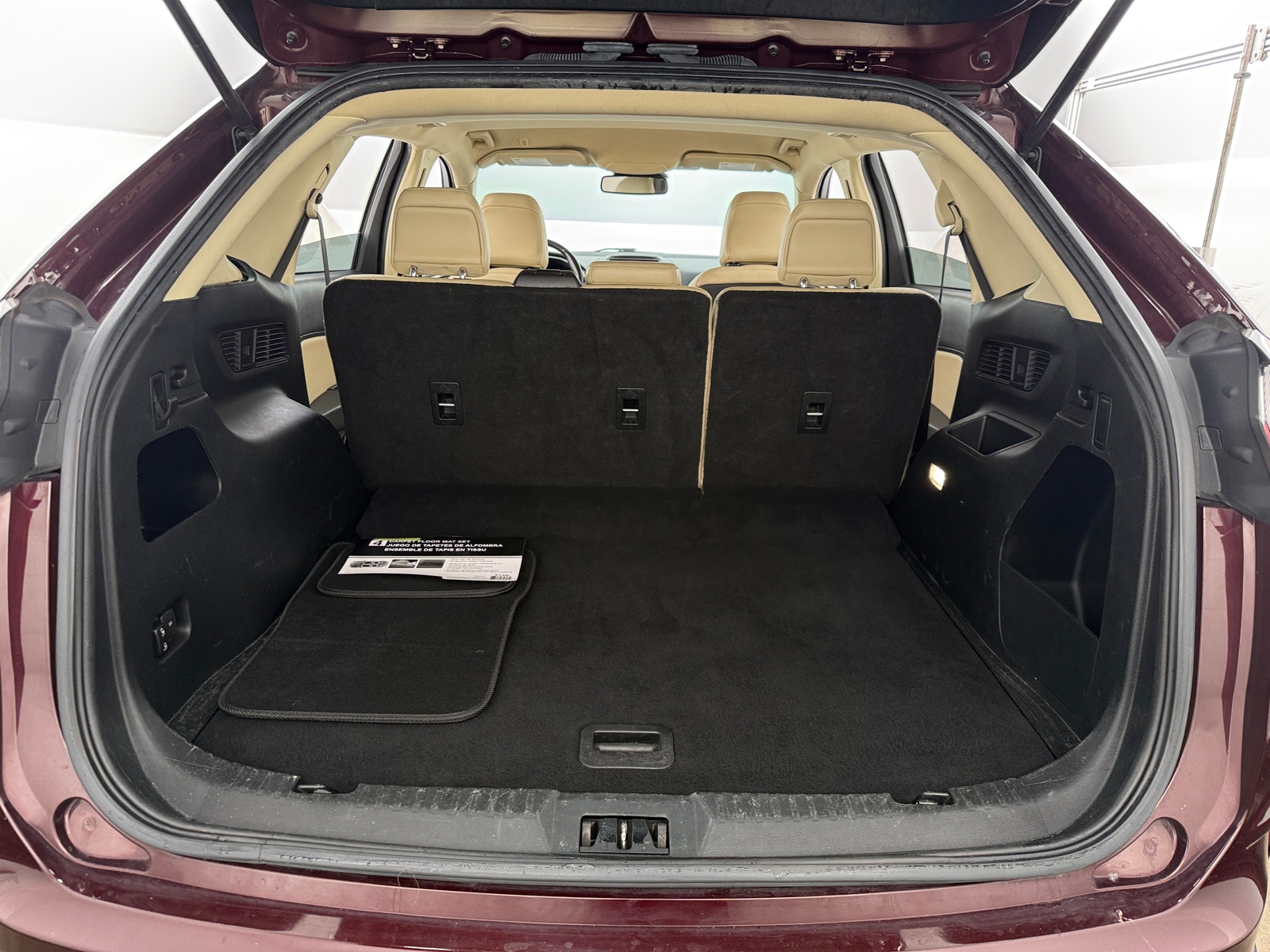 Thumbnail: 2021 Ford Edge - 6