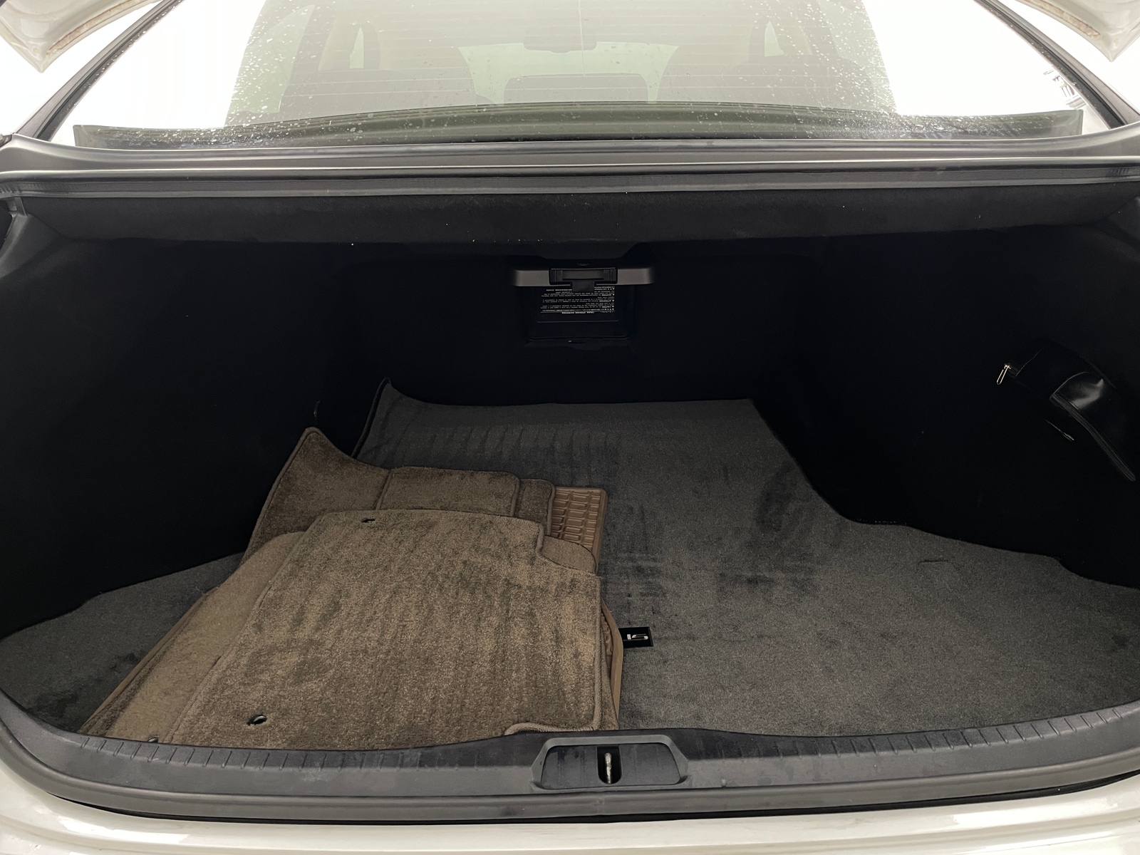 Thumbnail: 2011 Lexus LS - 6