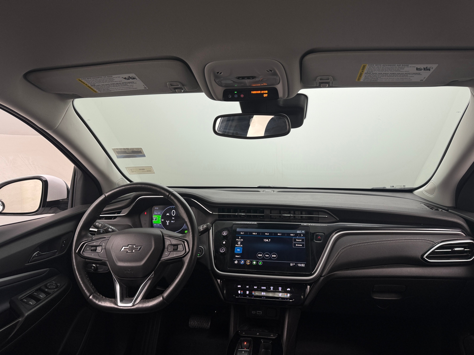 Thumbnail: 2022 Chevrolet Bolt EUV - 2