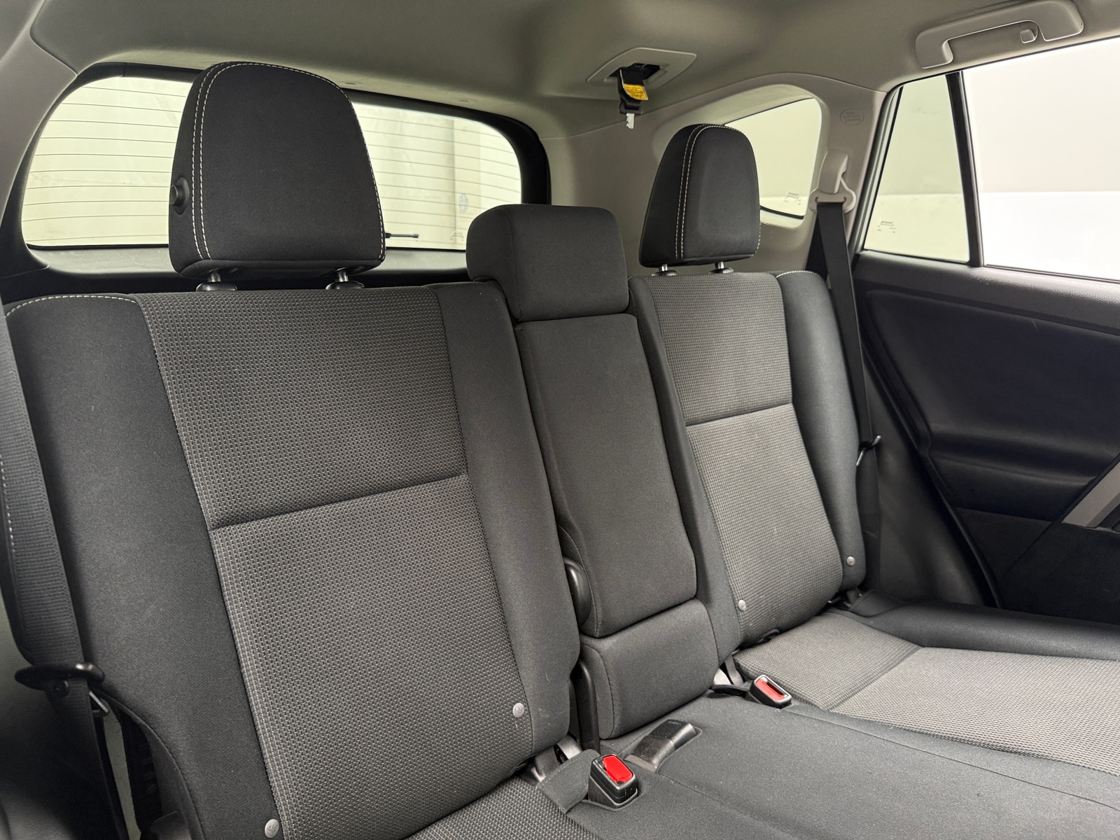 Thumbnail: 2017 Toyota RAV4 - 6