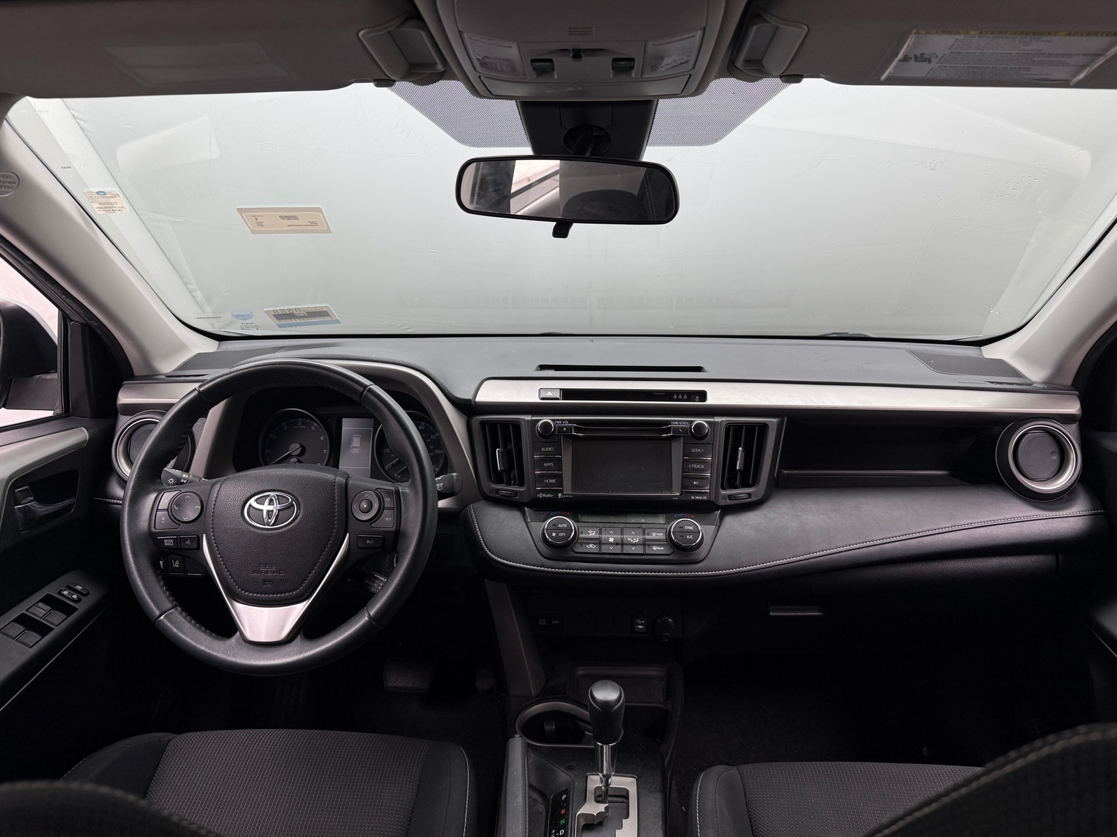 Thumbnail: 2017 Toyota RAV4 - 3