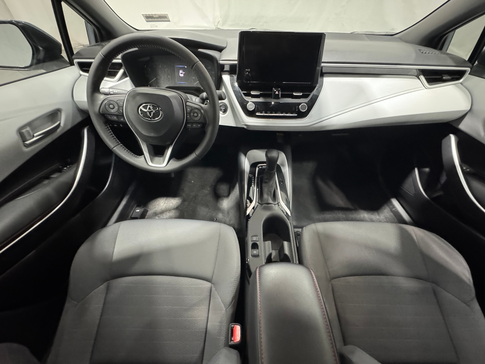 Thumbnail: 2024 Toyota Corolla - 3