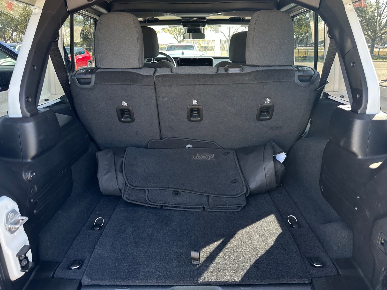 Thumbnail: 2025 Jeep Wrangler - 7