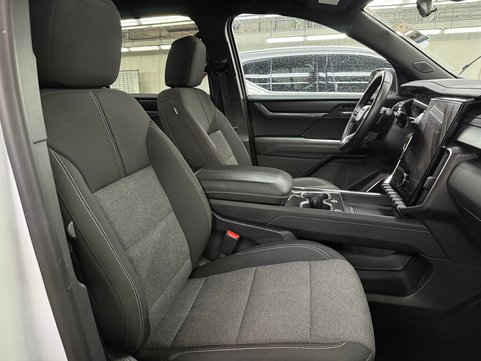 Thumbnail: 2025 GMC Acadia - 2