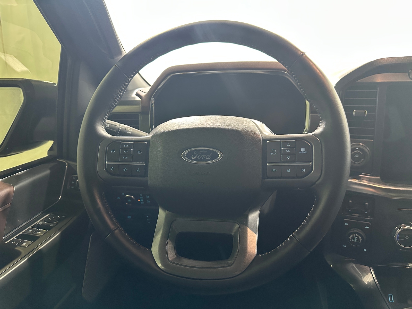 Thumbnail: 2022 Ford Econoline - 5