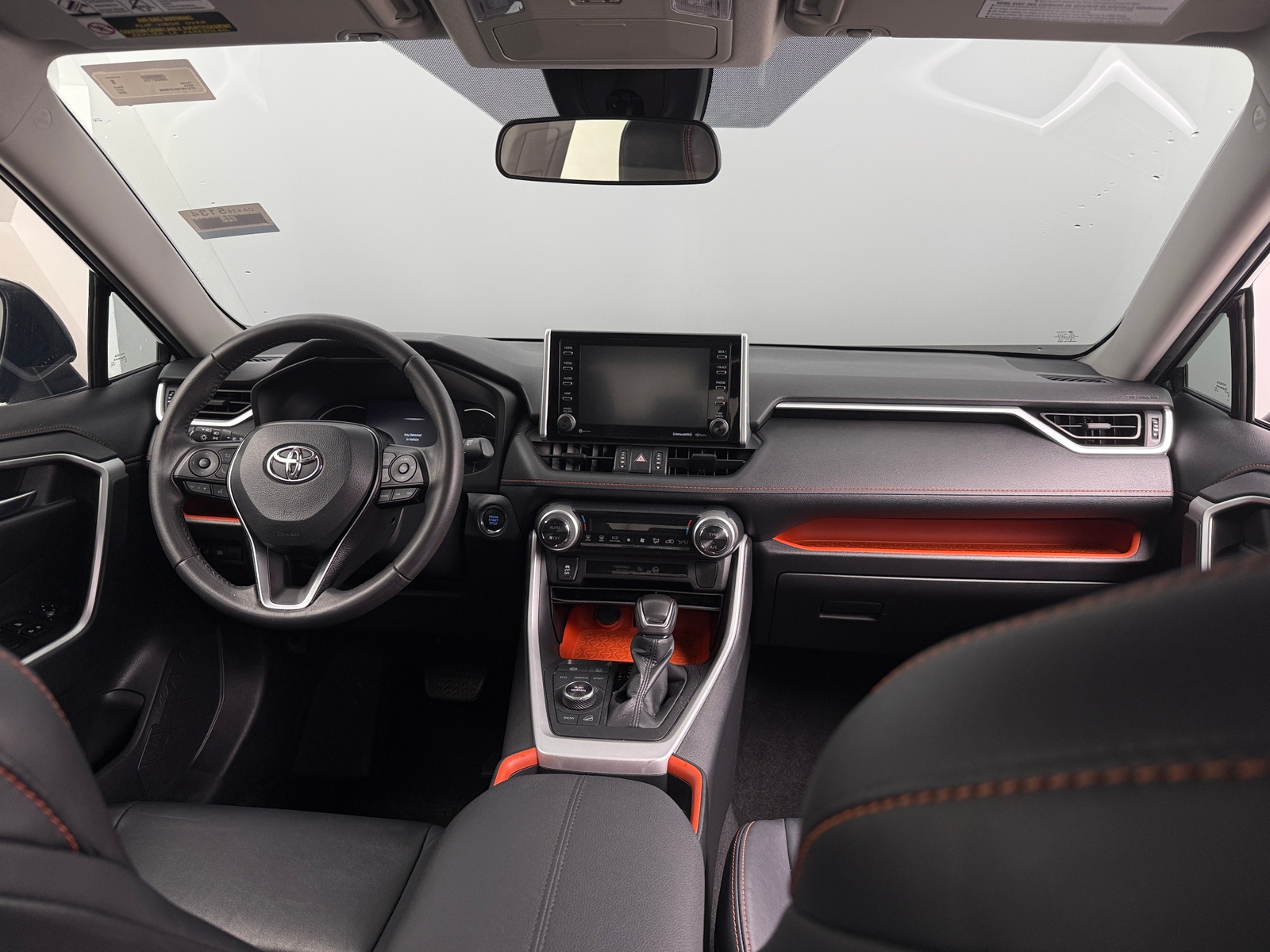 Thumbnail: 2020 Toyota RAV4 - 2