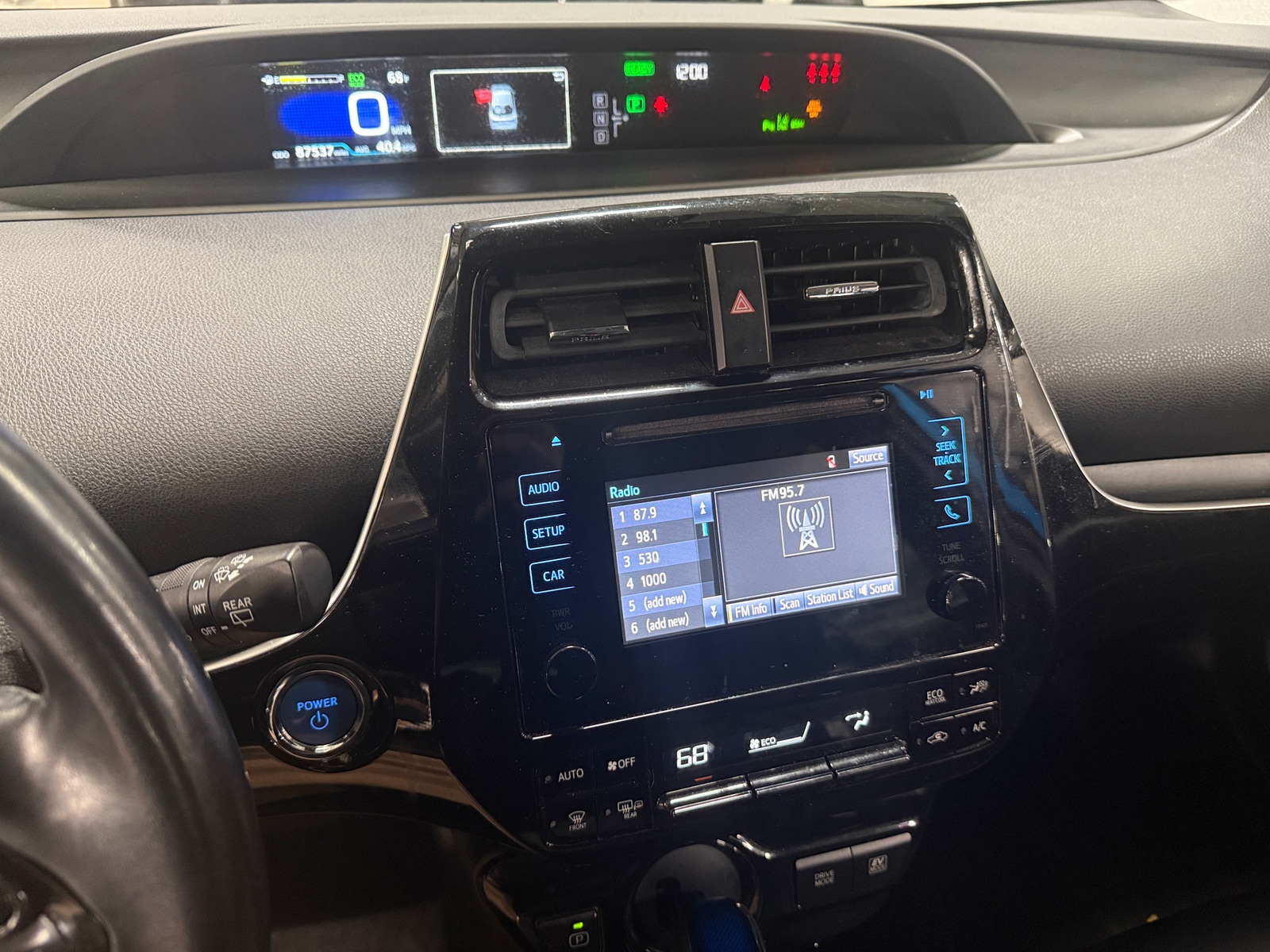 Thumbnail: 2019 Toyota Prius - 3