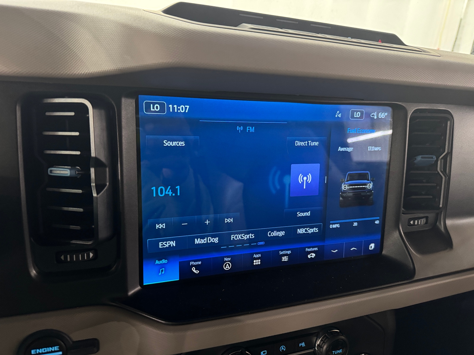 Thumbnail: 2022 Ford Bronco - 4