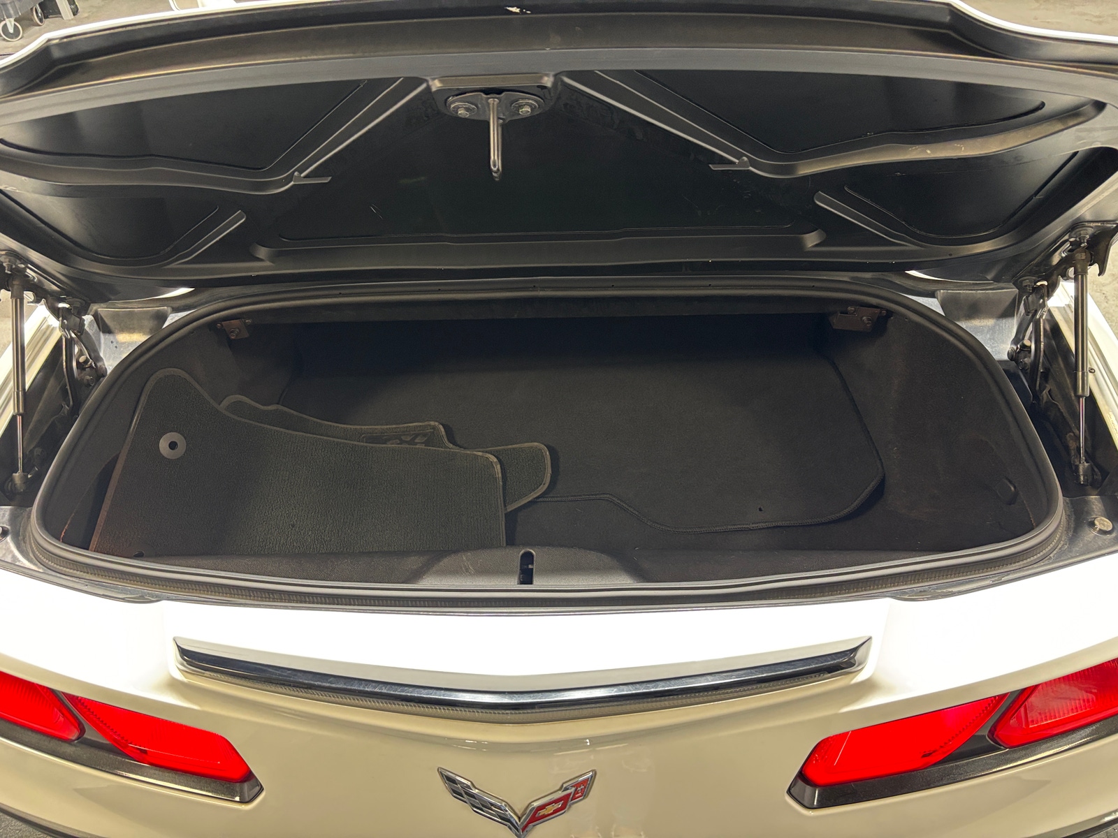 Thumbnail: 2016 Chevrolet Corvette - 5