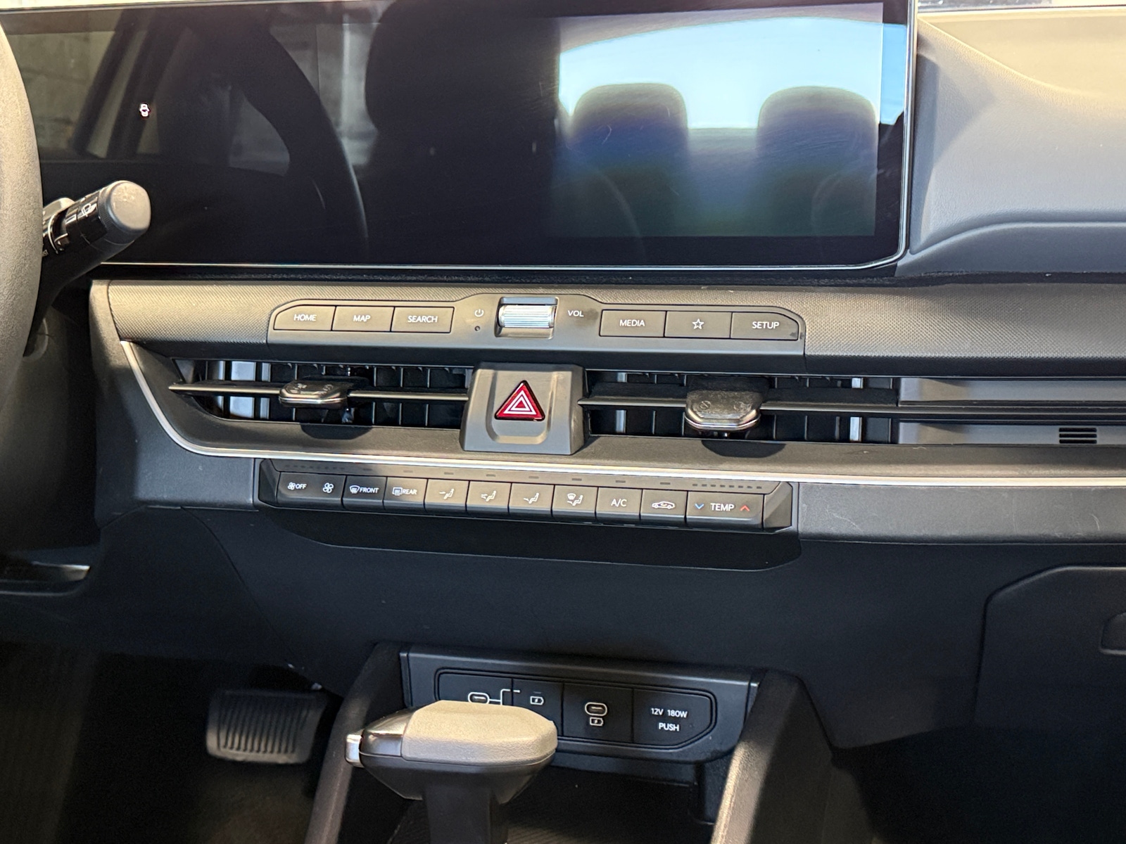 Thumbnail: 2025 Kia K4 - 4