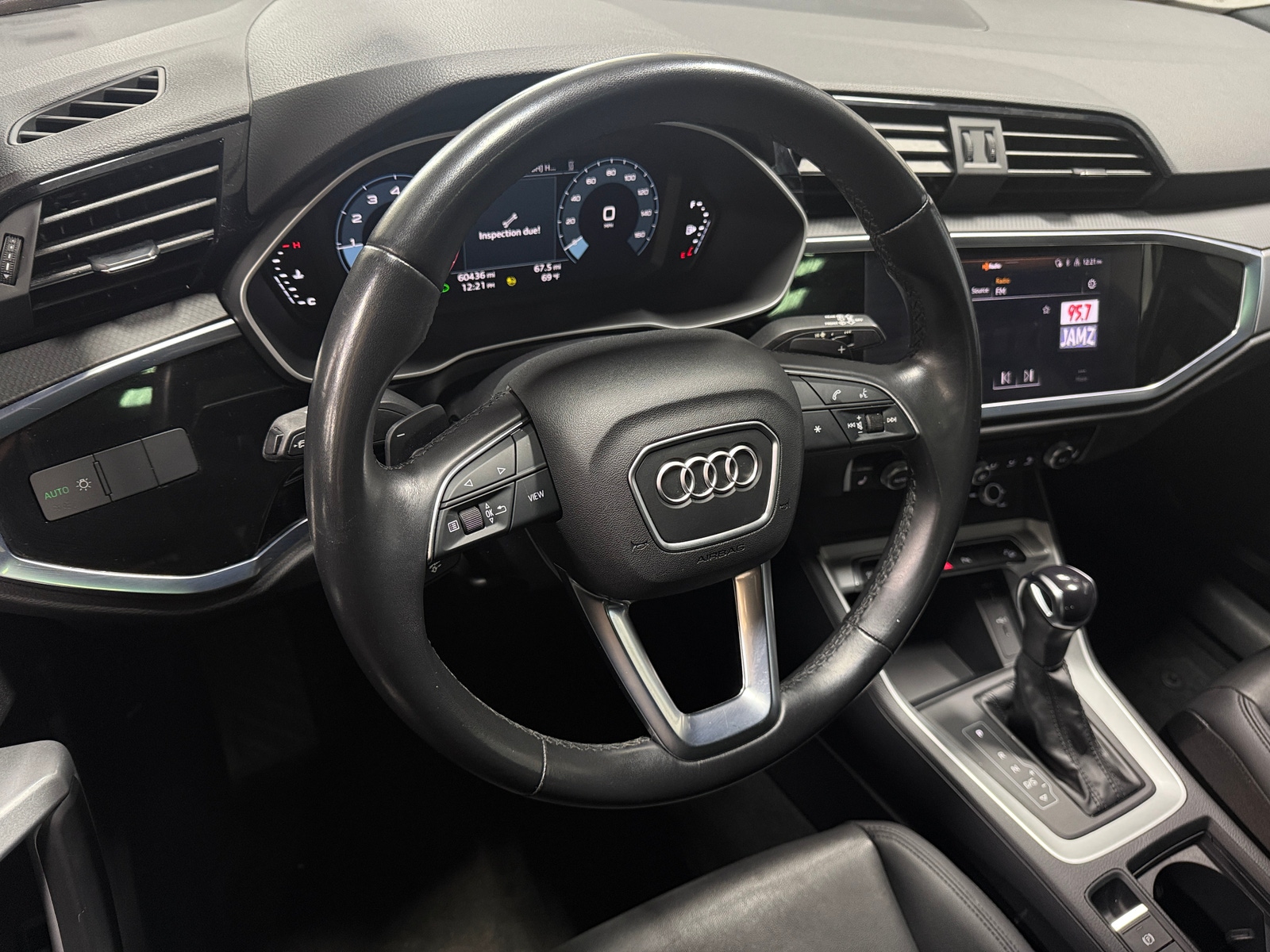 Thumbnail: 2022 Audi Q3 - 4