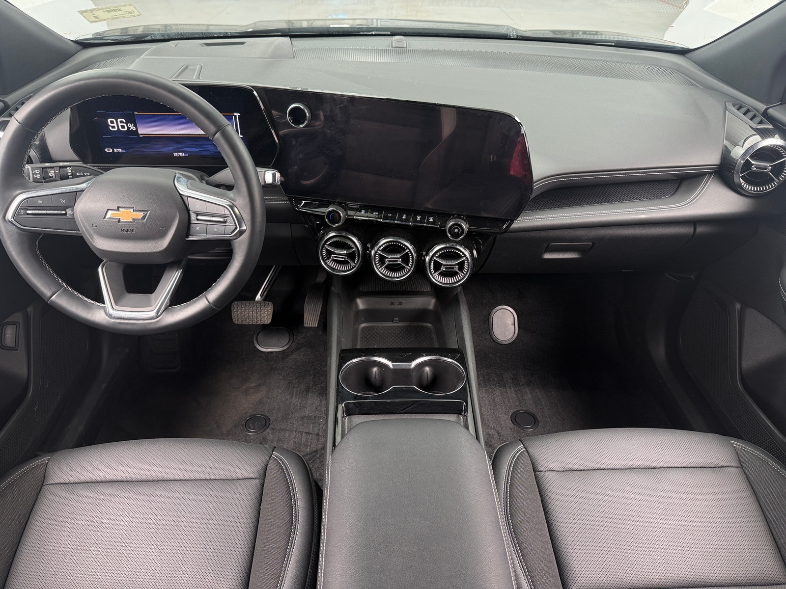 Thumbnail: 2024 Chevrolet Blazer EV - 3