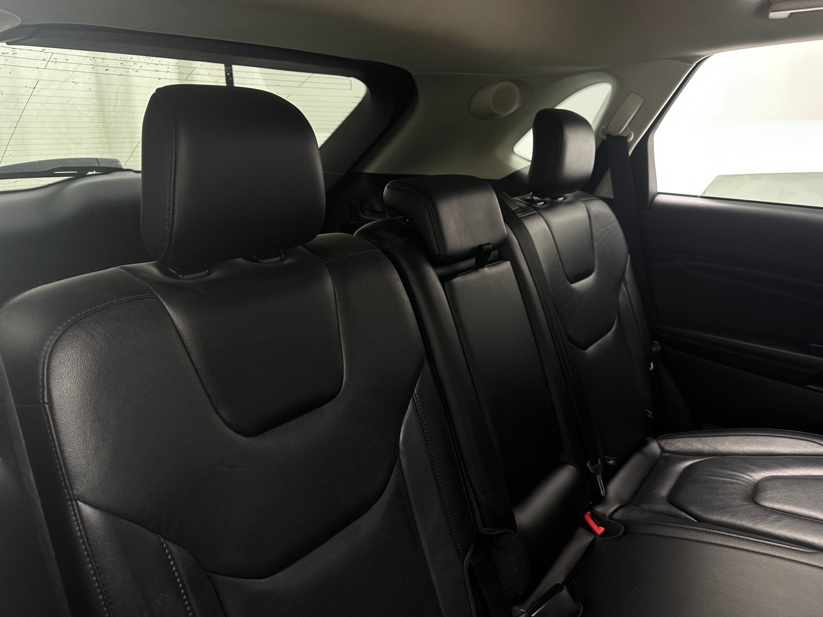 Thumbnail: 2020 Ford Edge - 5